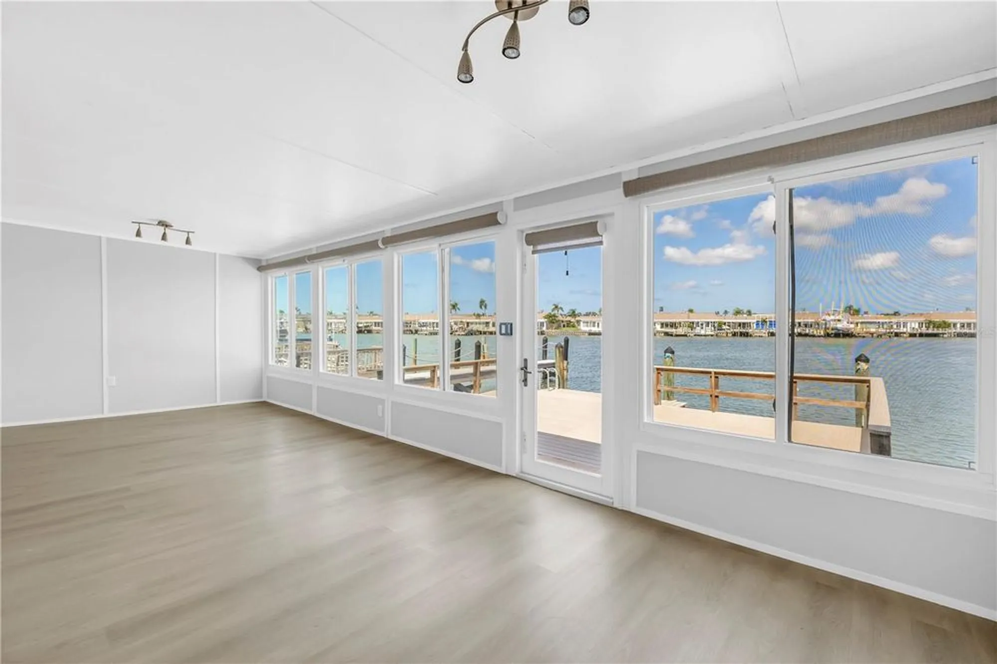 Property Slideshow image 55 of 97 | 433 boca ciega point blvd s # 1012, St Petersburg, FL, 33708
