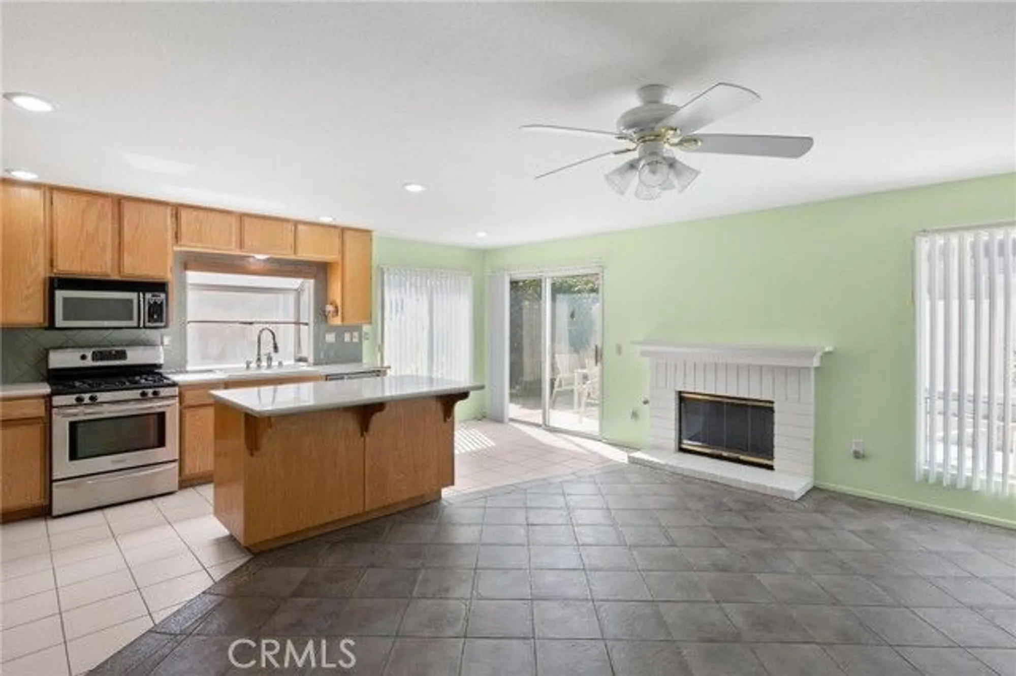 Property Slideshow image 17 of 50 | 1289 green island st, Banning, CA, 92220