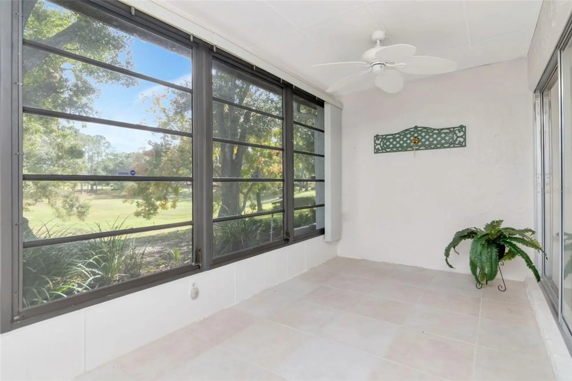 Property Slideshow image 6 of 55 | 2281 shelly dr d, Palm Harbor, FL, 34684