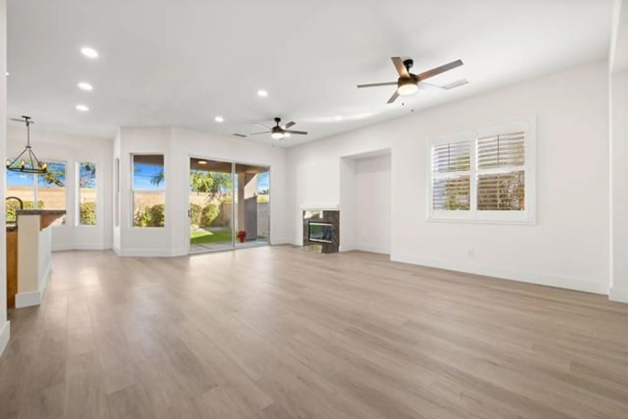 Property Slideshow image 8 of 50 | 80578 hoylake dr, Indio, CA, 92201