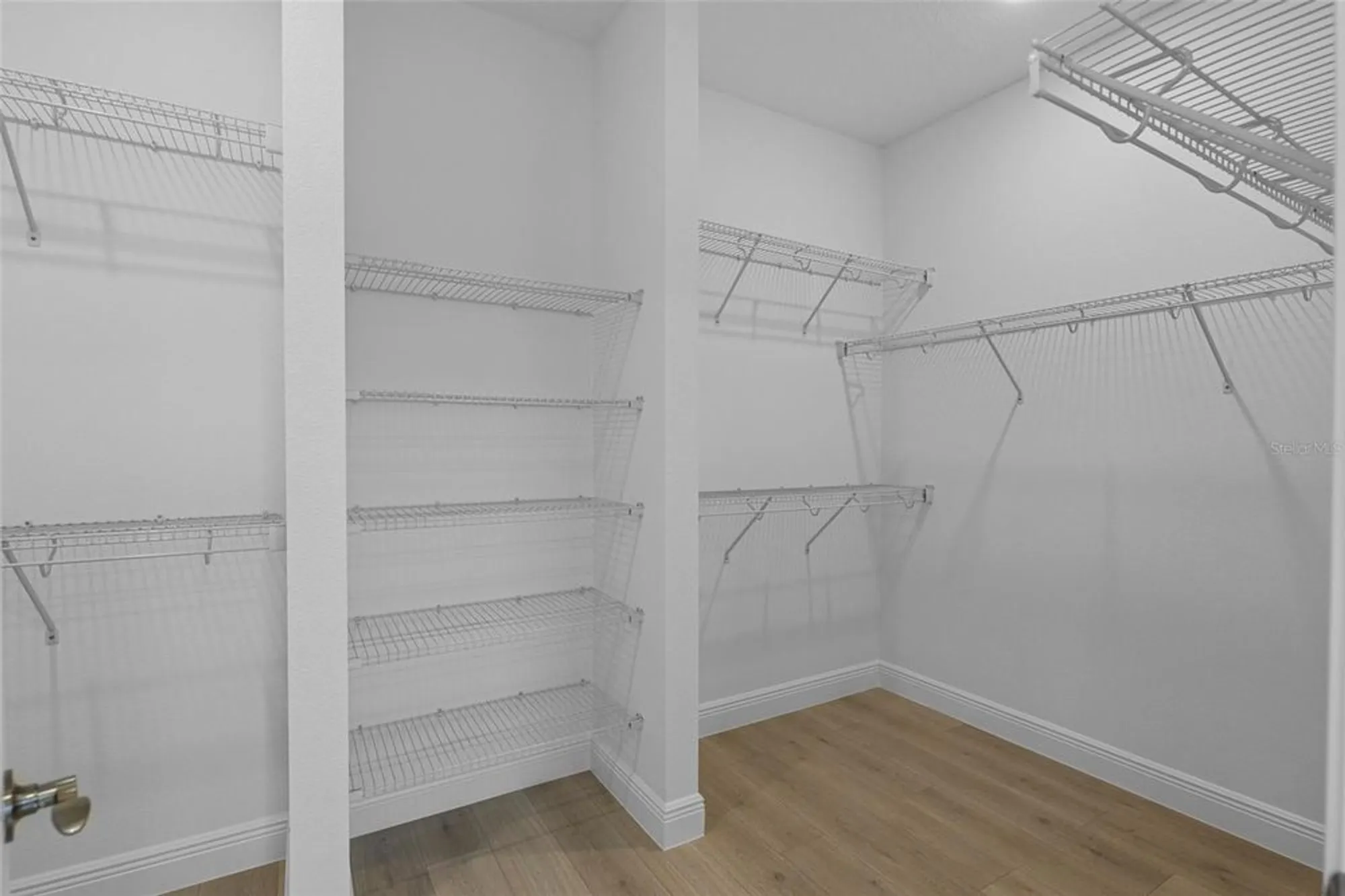 Property Slideshow image 14 of 55 | 18373 rockport pl, Lakewood Ranch, FL, 34211