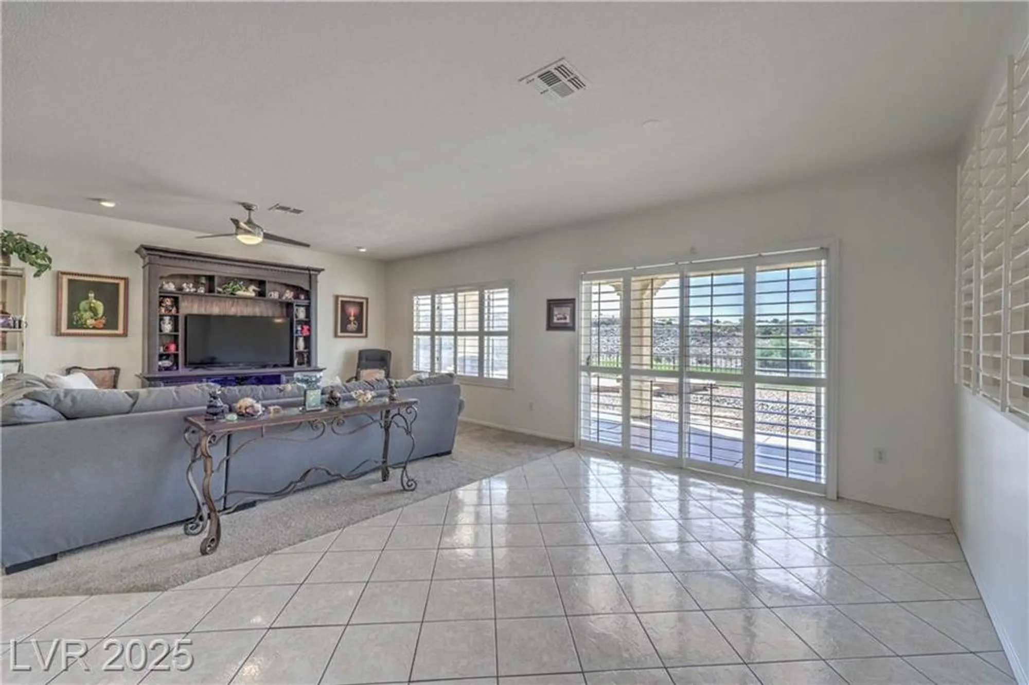 Property Slideshow image 18 of 52 | 1717 warrington dr, Henderson, NV, 89052