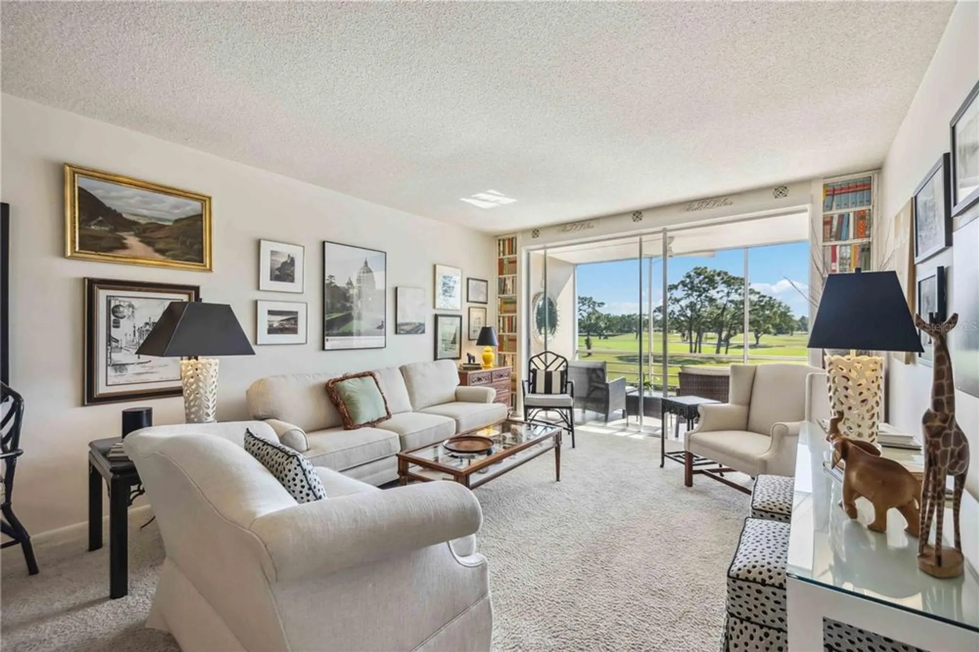 Property Slideshow image 6 of 31 | 7461 w country club dr 207, Sarasota, FL, 34243