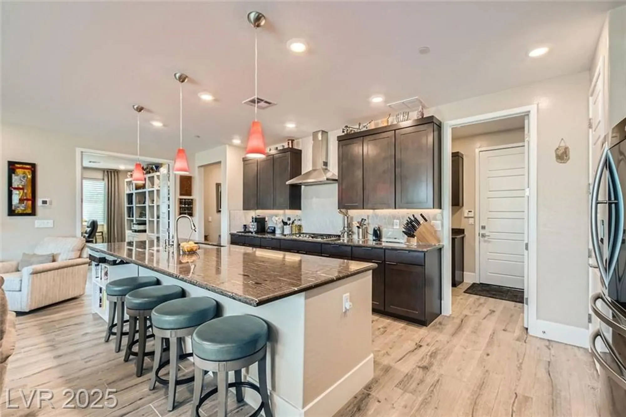 Property Slideshow image 5 of 32 | 9656 balais dr, Las Vegas, NV, 89143