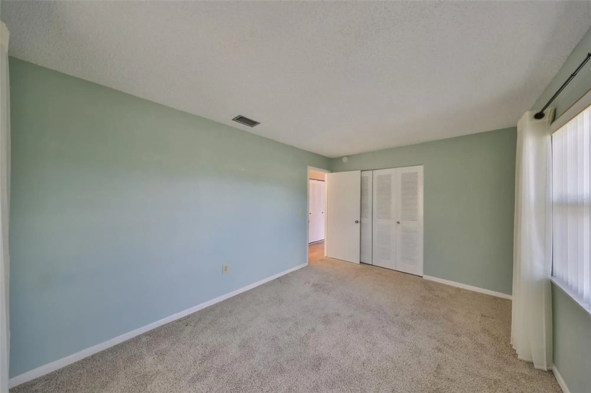 Property Slideshow image 21 of 30 | 1529 allegheny dr, Sun City Center, FL, 33573