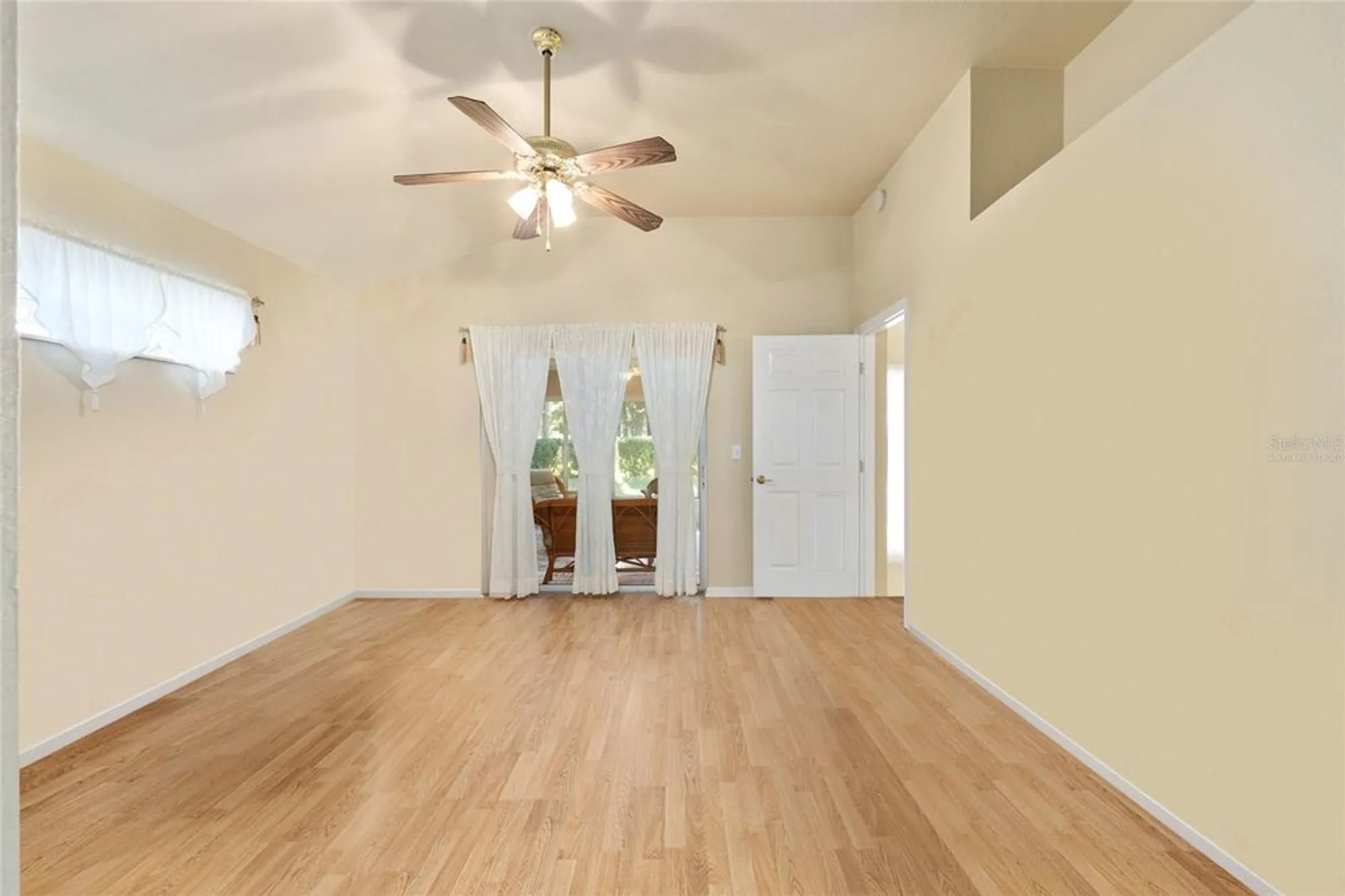 Property Slideshow image 19 of 71 | 11410 sw 69th cir, Ocala, FL, 34476
