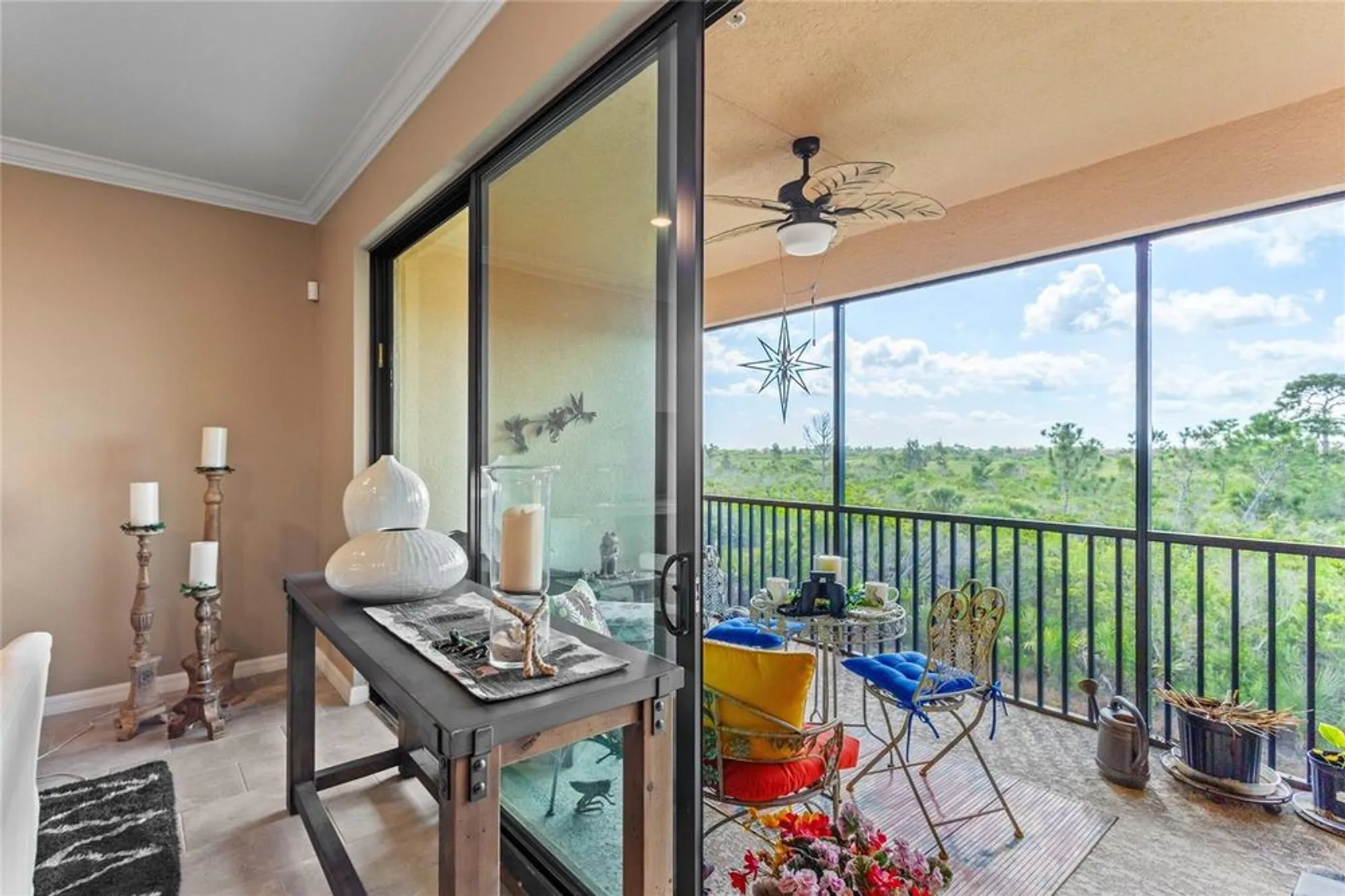 Property Slideshow image 9 of 58 | 10035 crooked creek dr unit 202, Venice, FL, 34293