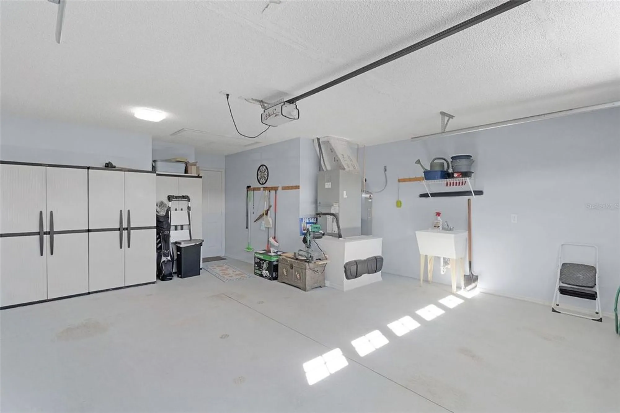 Property Slideshow image 34 of 44 | 2063 thornton ter, The Villages, FL, 32162