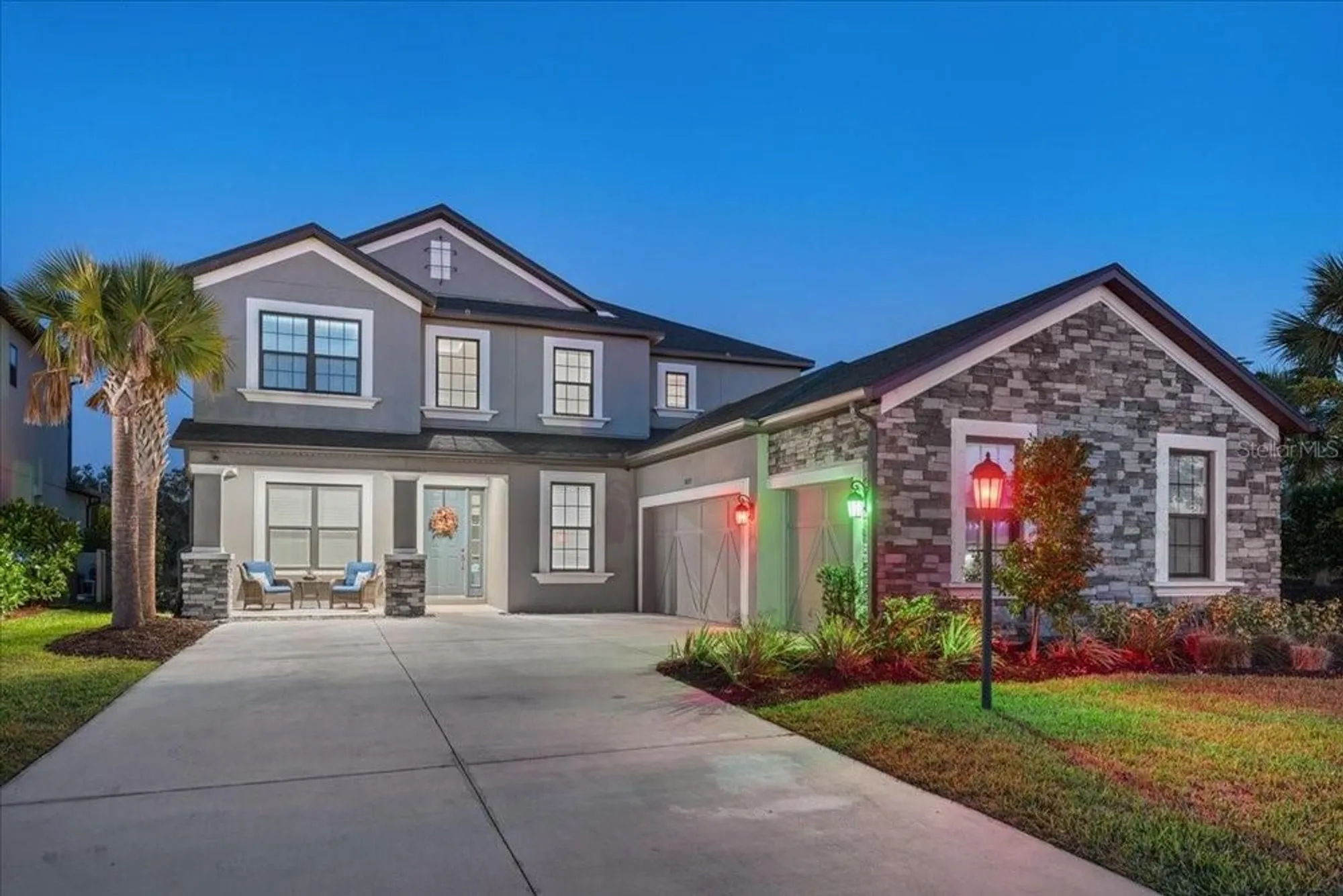 Property Slideshow image 14 of 86 | 10215 milky way cir, Sarasota, FL, 34241