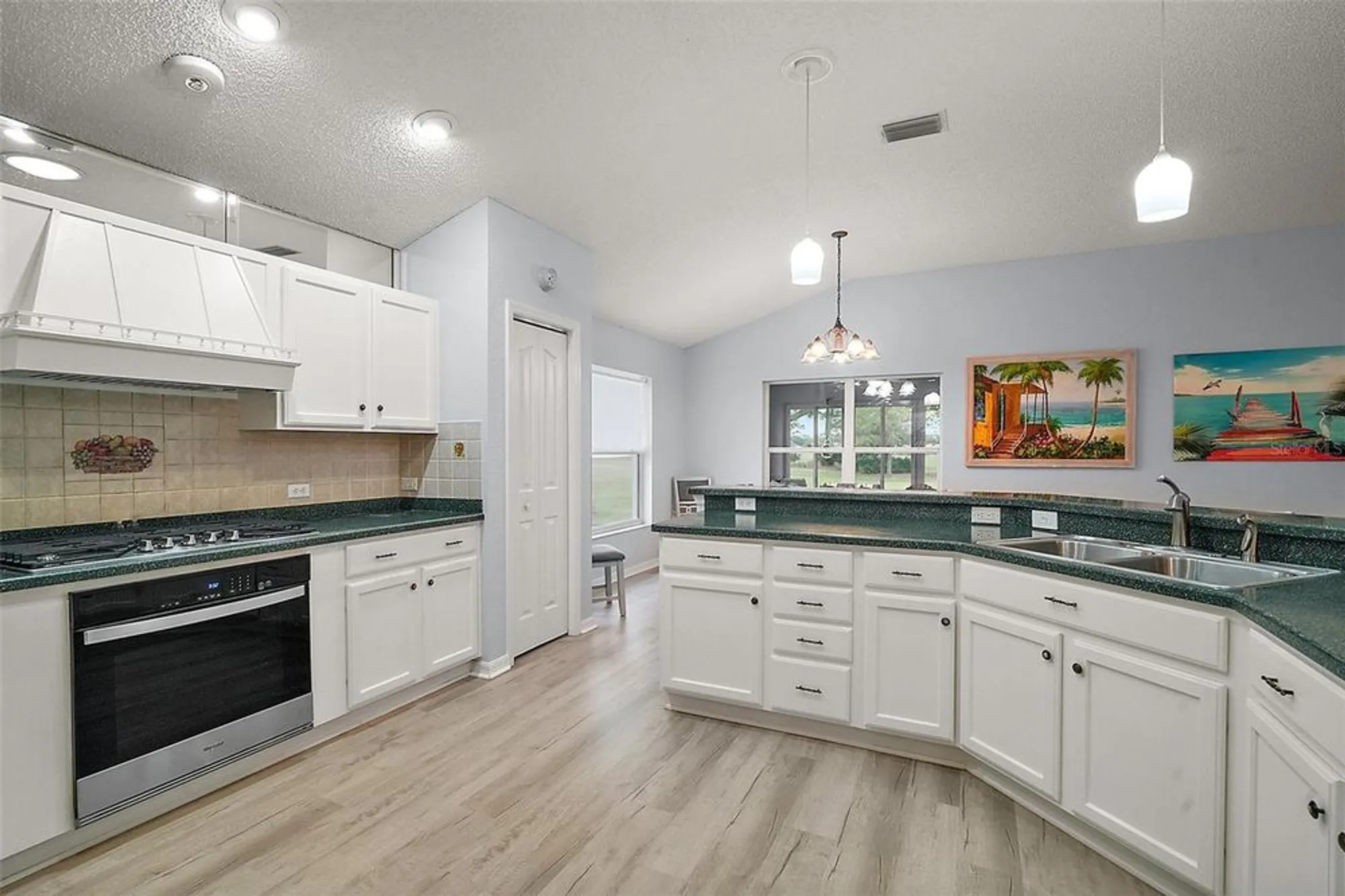 Property Slideshow image 26 of 38 | 1738 augustine dr, The Villages, FL, 32159