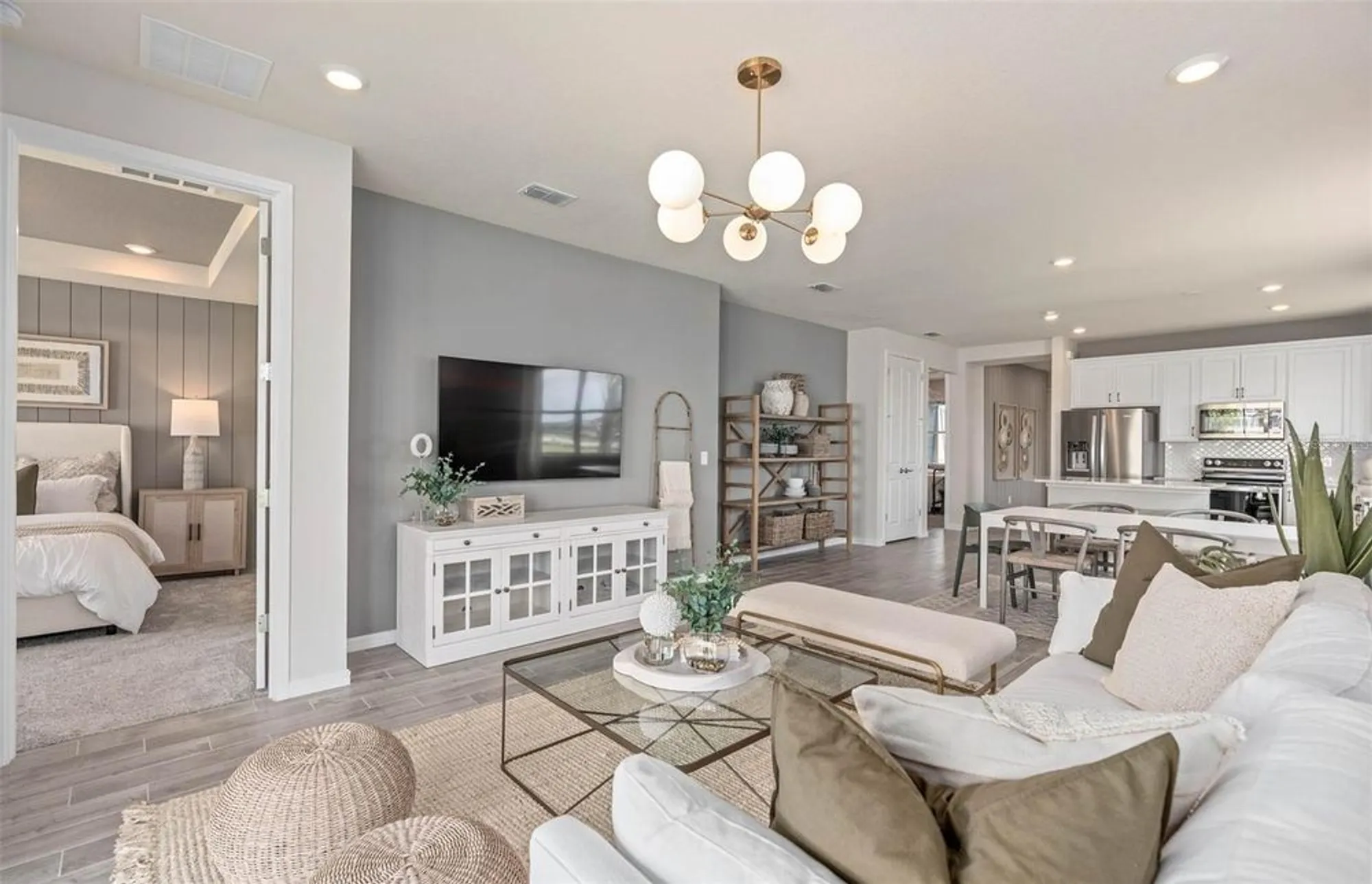 Property Slideshow image 23 of 37 | 1807 spring shower cir, Kissimmee, FL, 34744