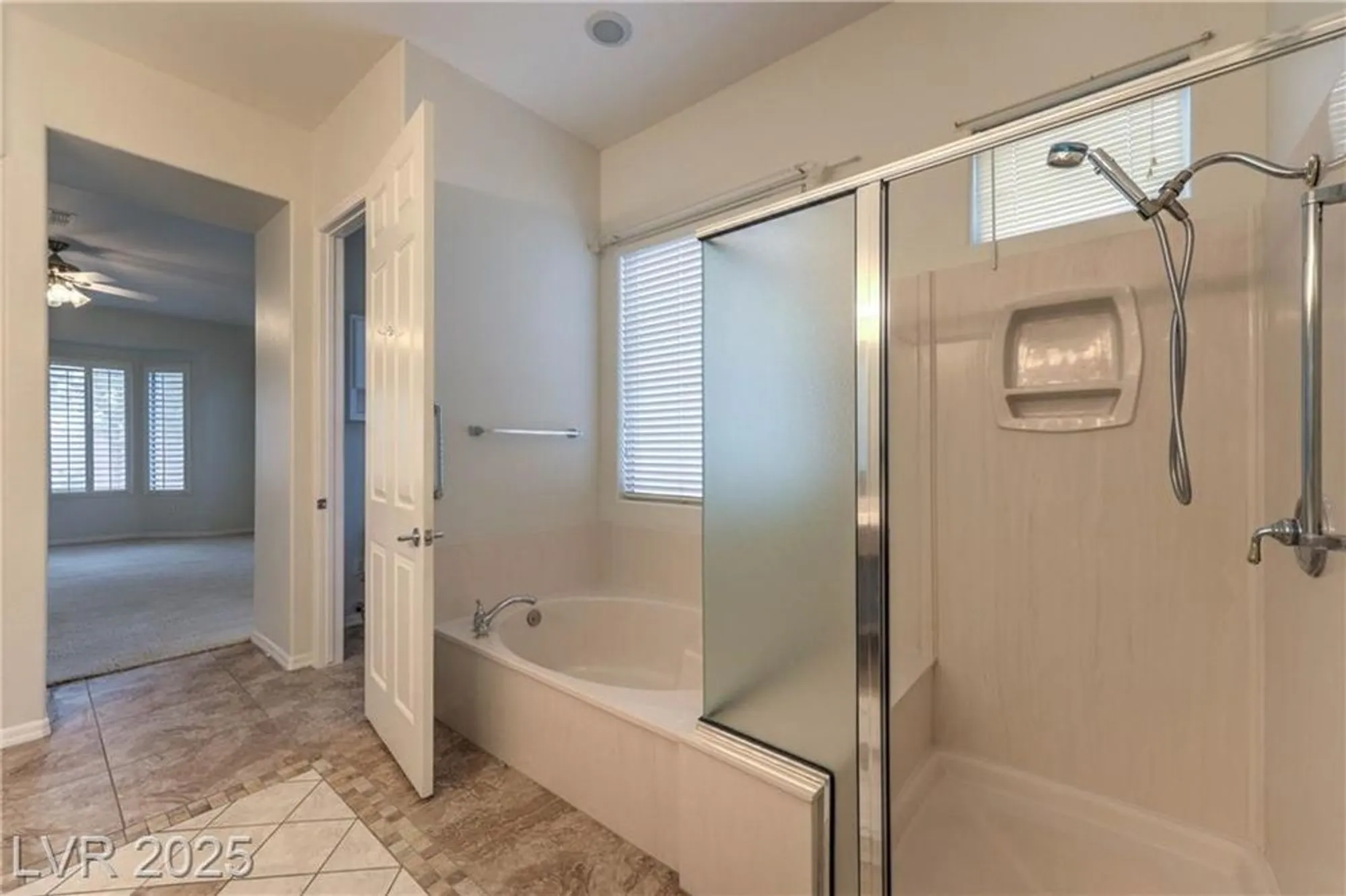 Property Slideshow image 17 of 35 | 2563 collinsville dr, Henderson, NV, 89052