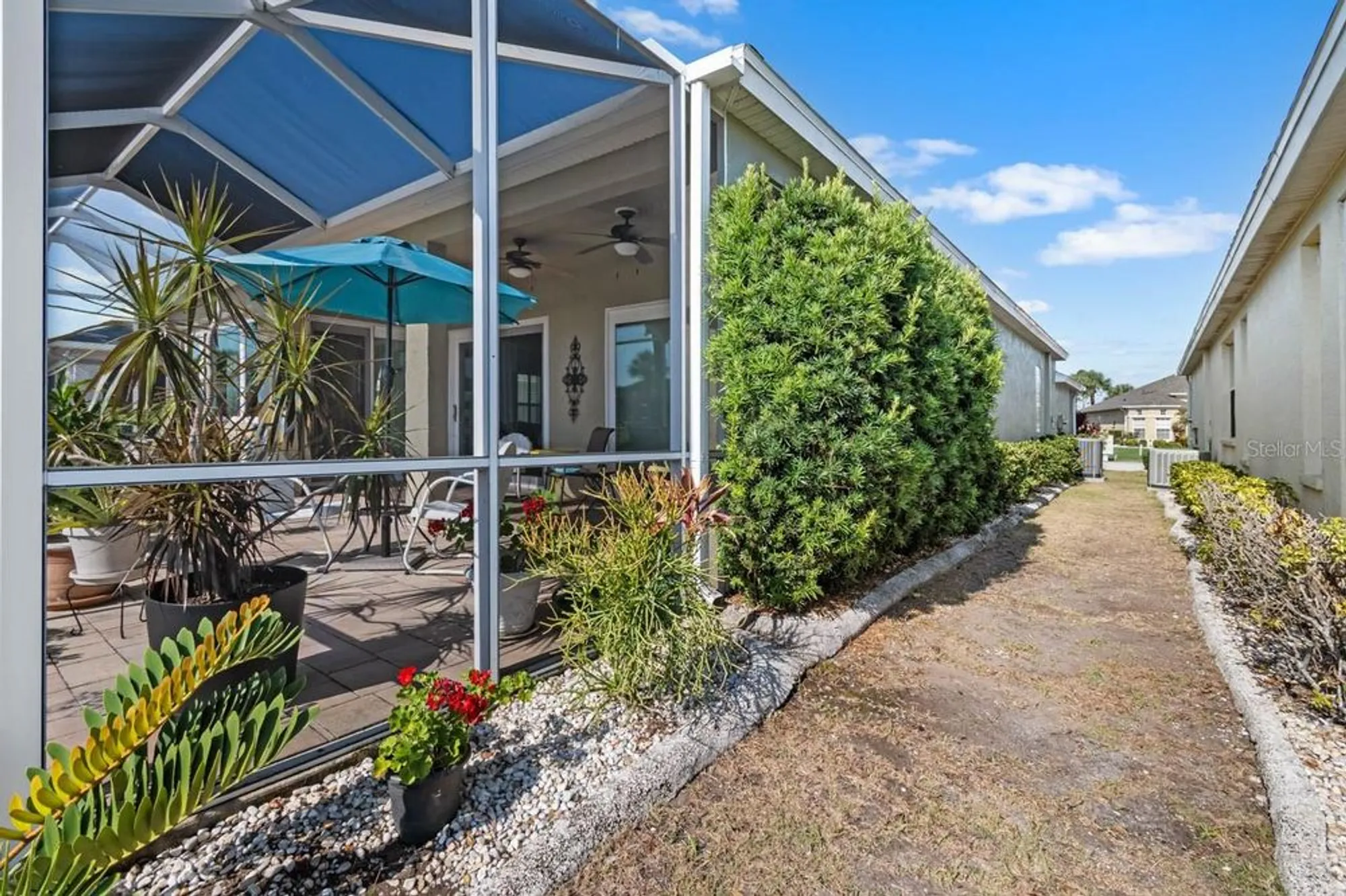 Property Slideshow image 44 of 70 | 1110 jasmine creek ct, Sun City Center, FL, 33573