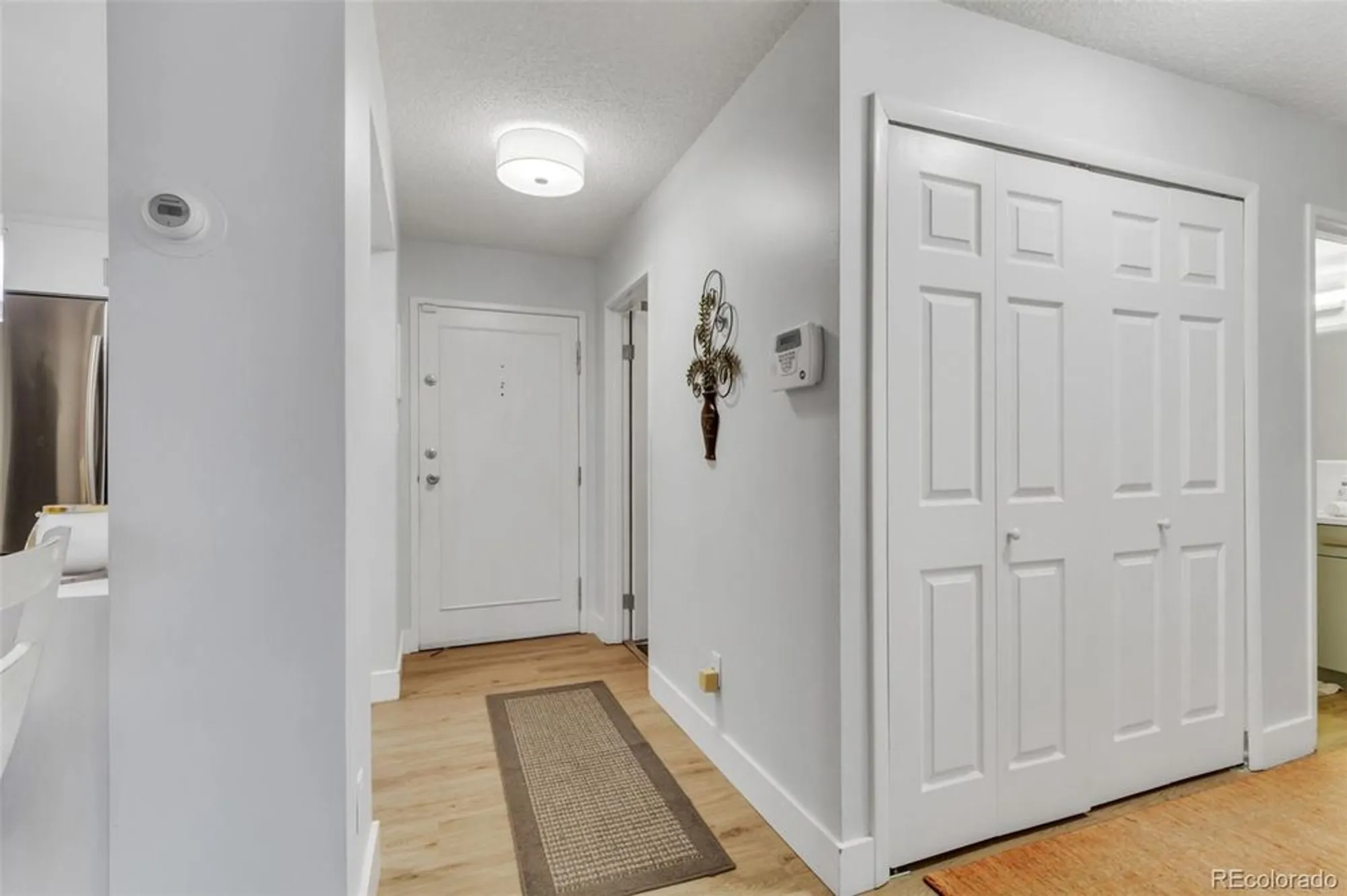 Property Slideshow image 5 of 43 | 13631 e marina dr apt 105, Aurora, CO, 80014