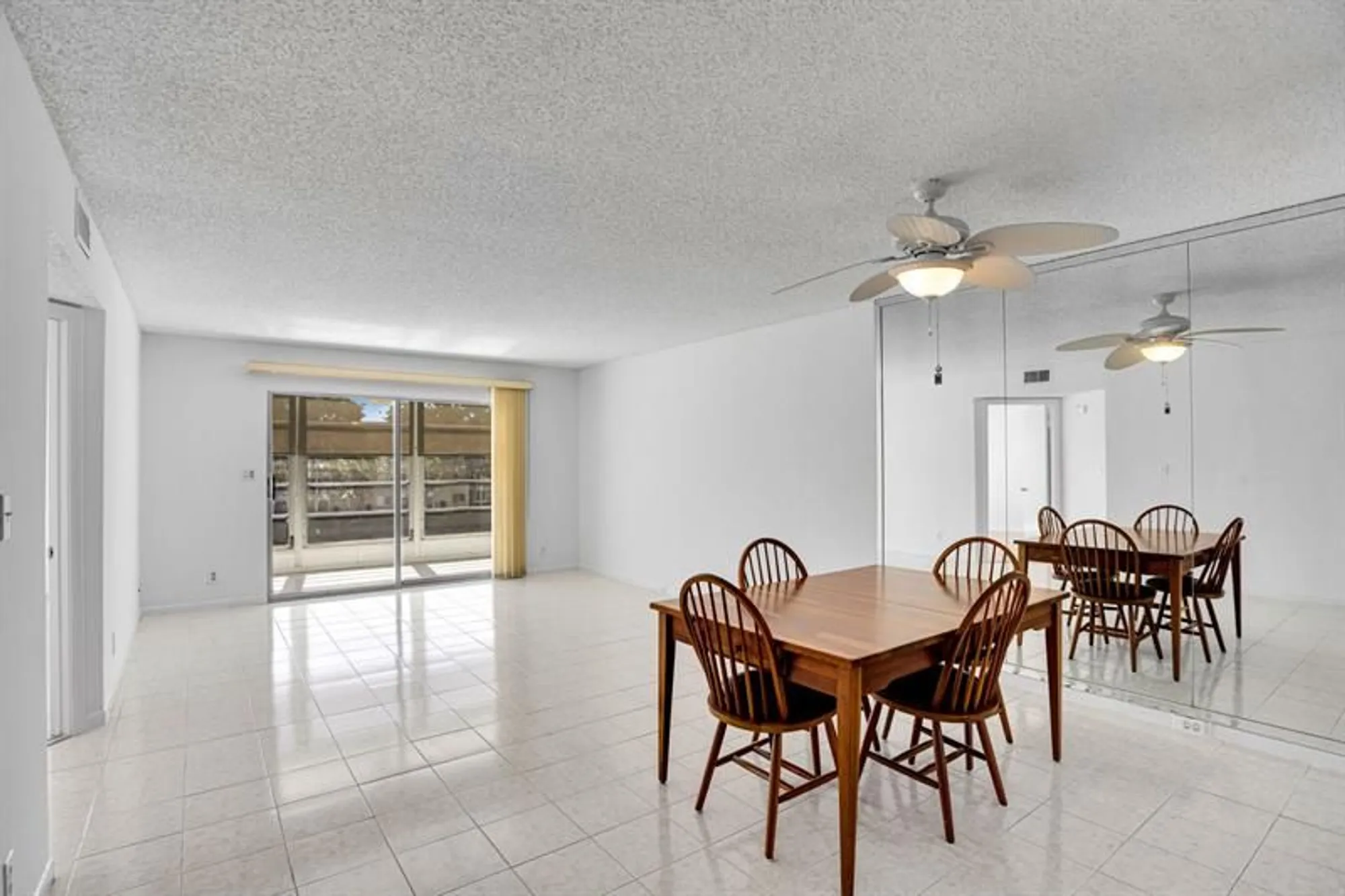 Property Slideshow image 13 of 35 | 1801 eleuthera pt g3, Coconut Creek, FL, 33066