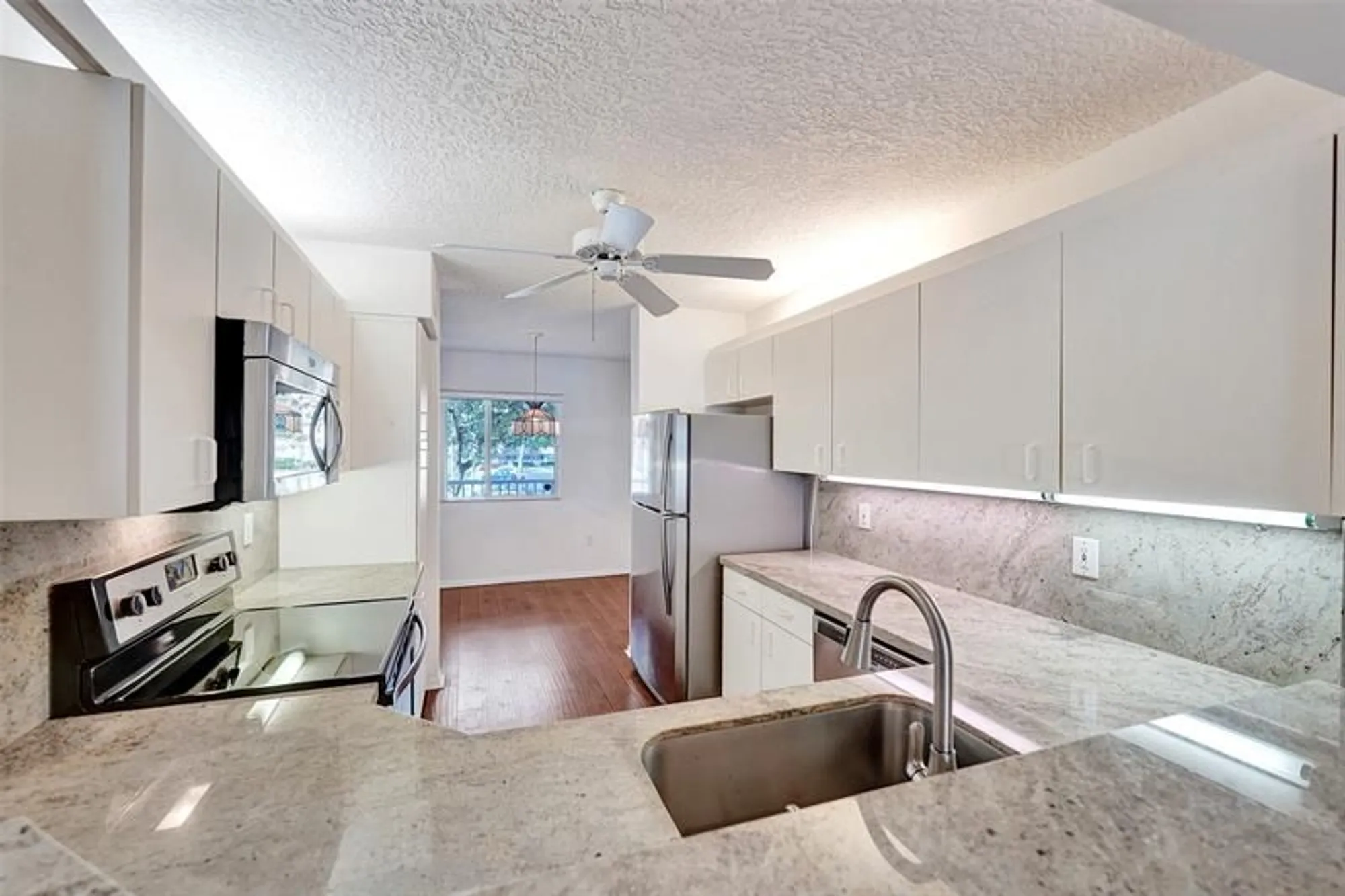 Property Slideshow image 16 of 69 | 9563 weldon cir apt d212, Fort Lauderdale, FL, 33321