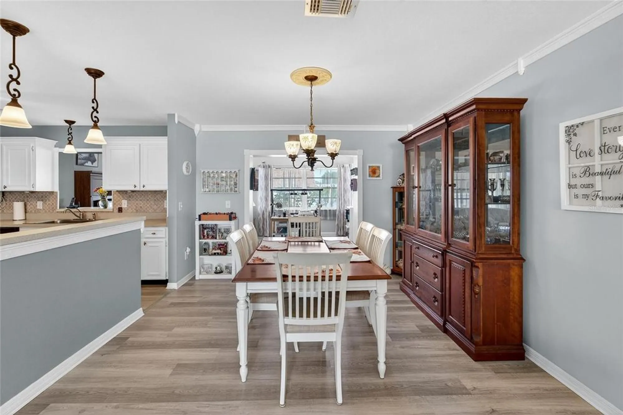 Property Slideshow image 8 of 63 | 645 fort duquesna dr, Sun City Center, FL, 33573