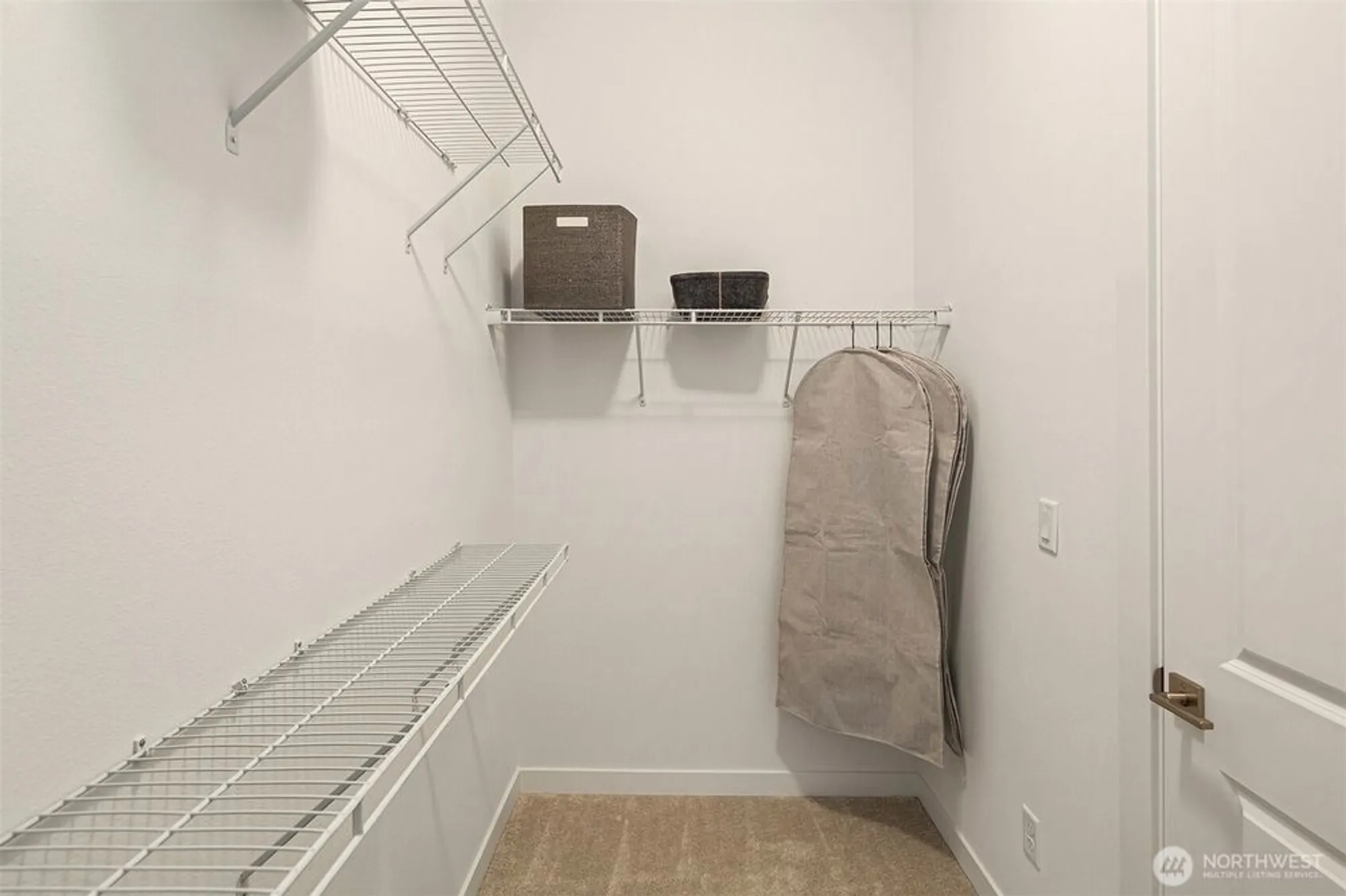 Property Slideshow image 26 of 40 | 33891 calla lily pl se, Black Diamond, WA, 98010