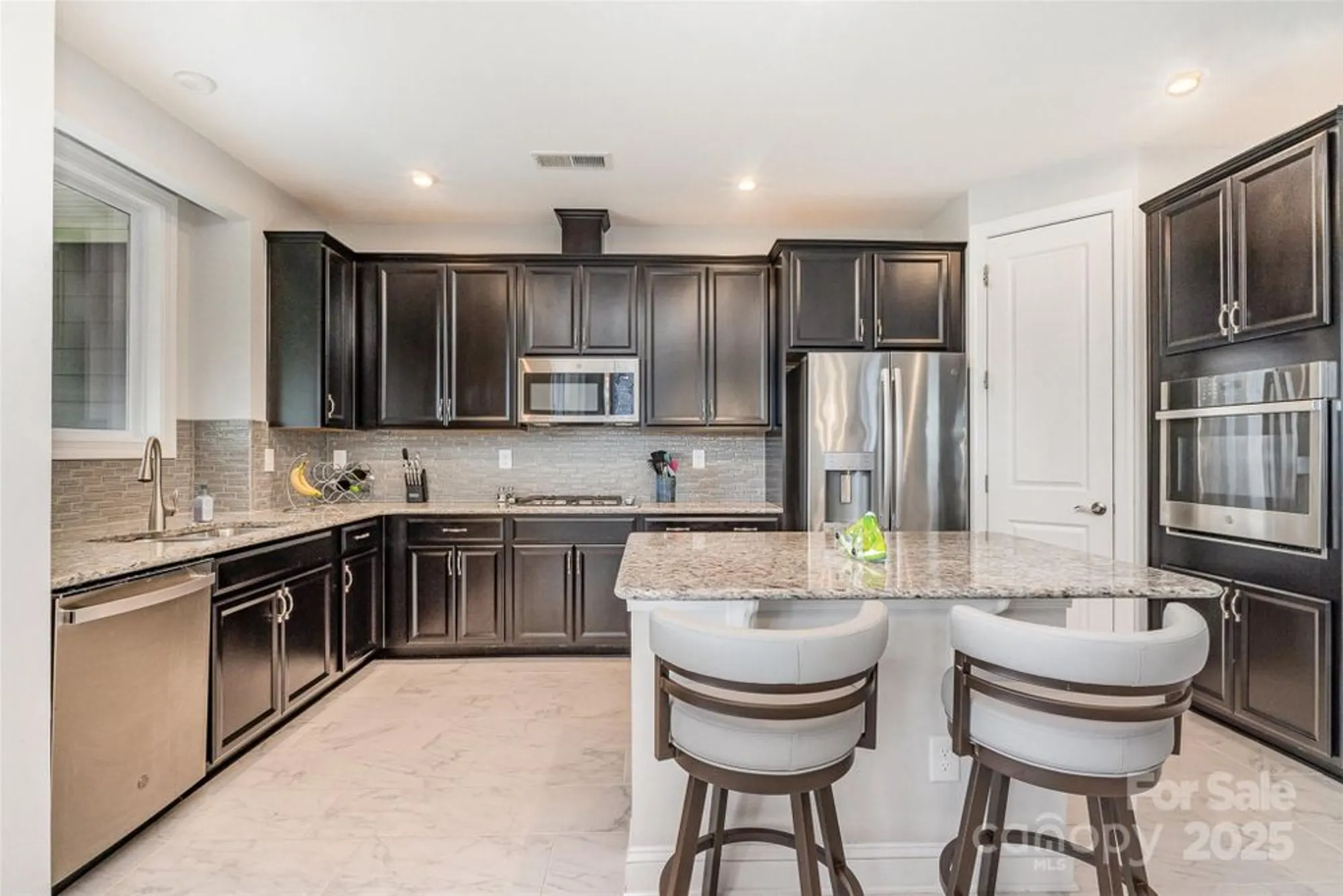 Property Slideshow image 17 of 34 | 7025 overjoyed crossing, Charlotte, NC, 28215