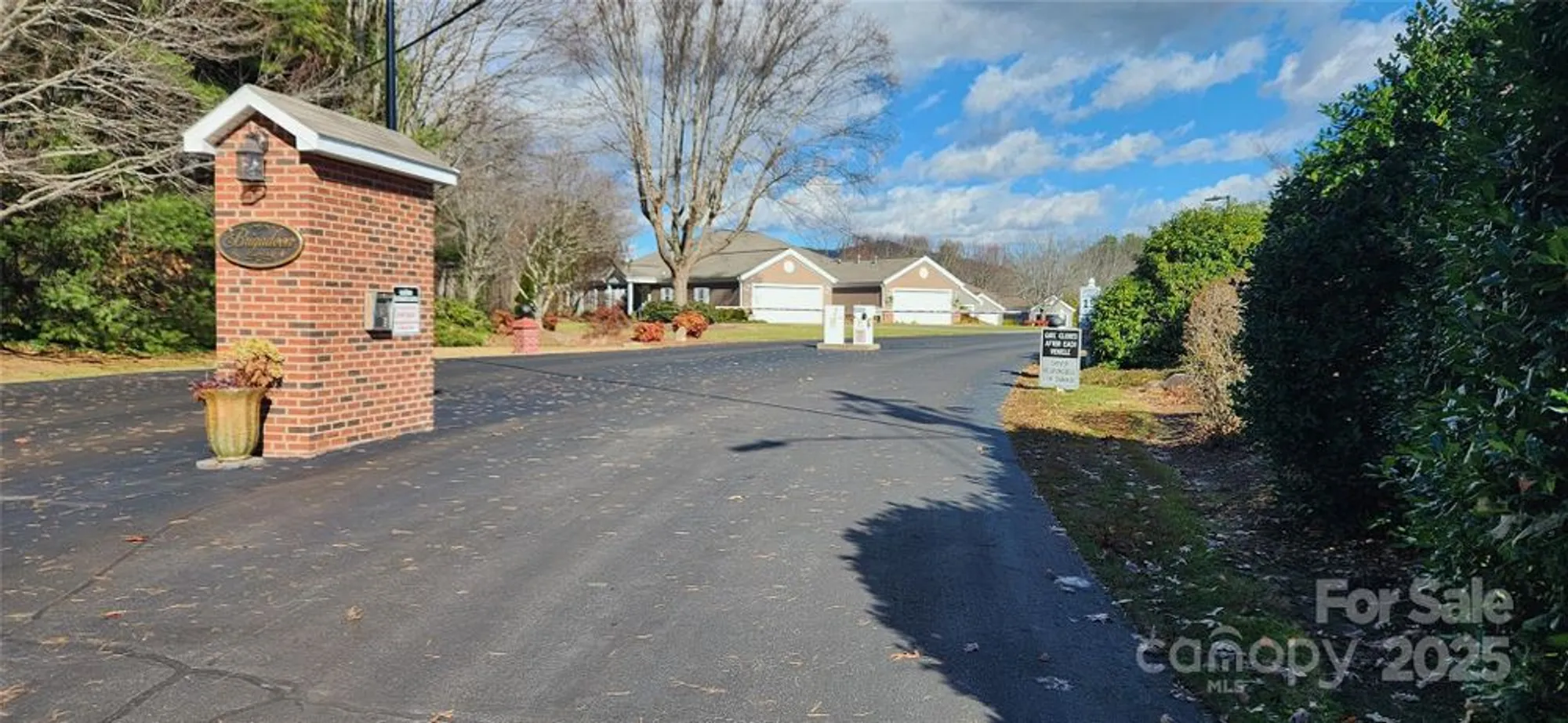 Property Slideshow image 32 of 40 | 11c heather way, Candler, NC, 28715