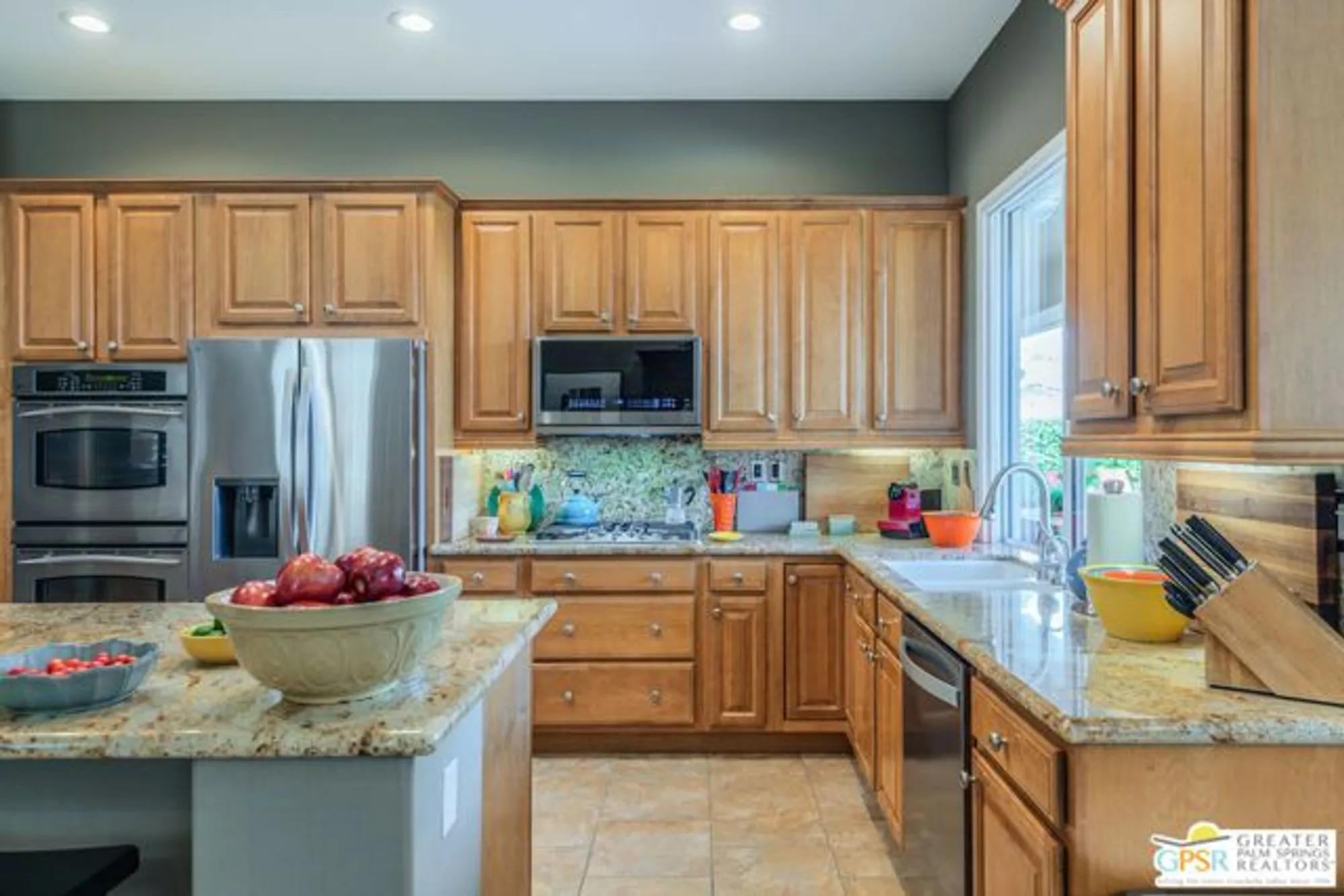 Property Slideshow image 26 of 36 | 35866 crescent st, Palm Desert, CA, 92211
