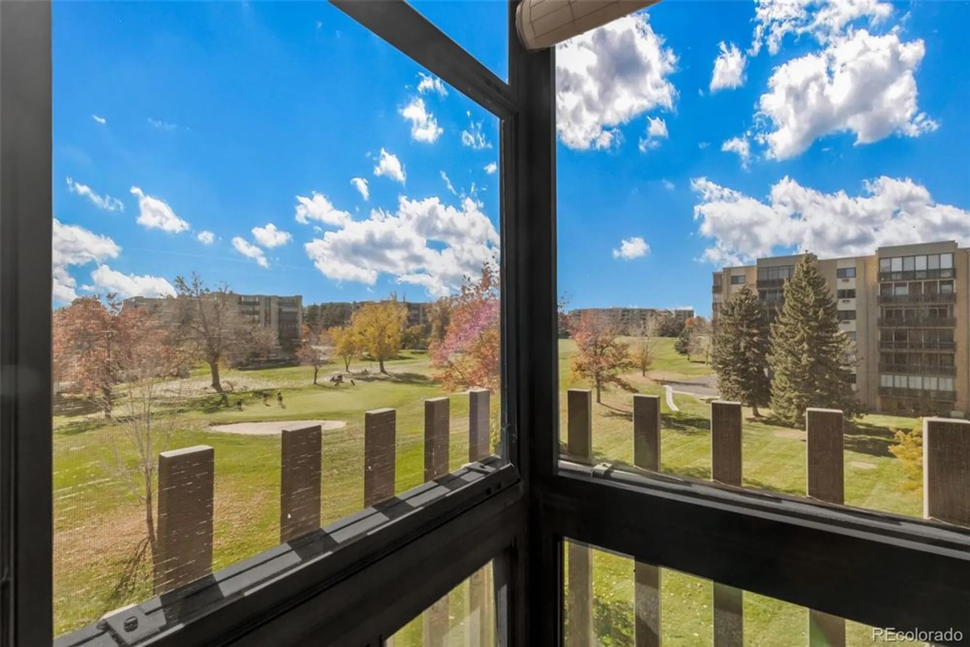 Property Slideshow image 10 of 45 | 14102 e linvale pl apt 403, Aurora, CO, 80014