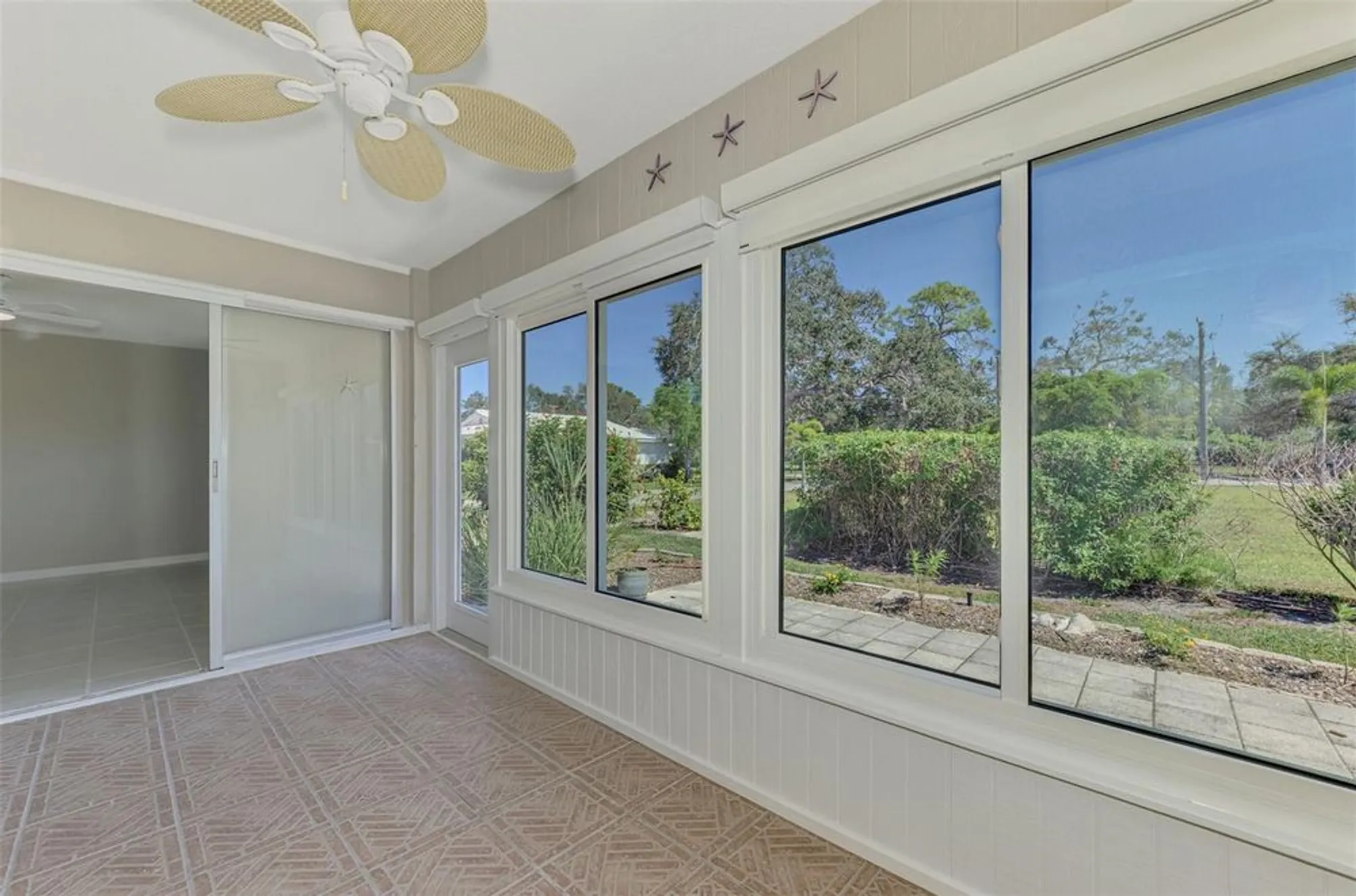 Property Slideshow image 35 of 71 | 501 sloop way, Nokomis, FL, 34275