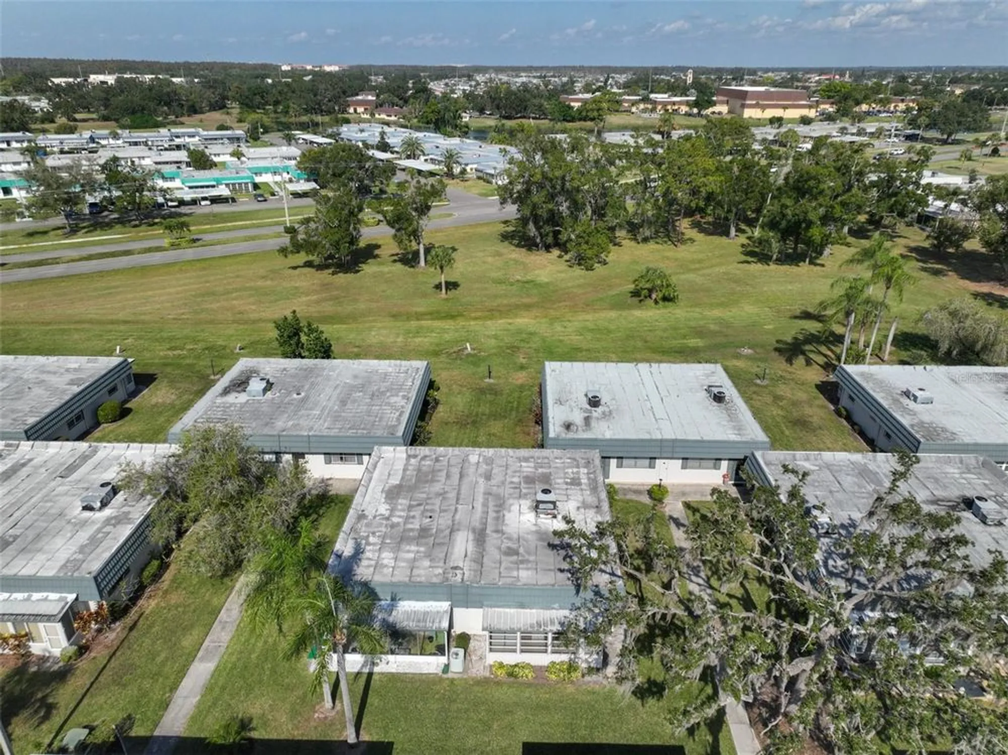 Property Slideshow image 20 of 46 | 1811 bedford ln 153, Sun City Center, FL, 33573