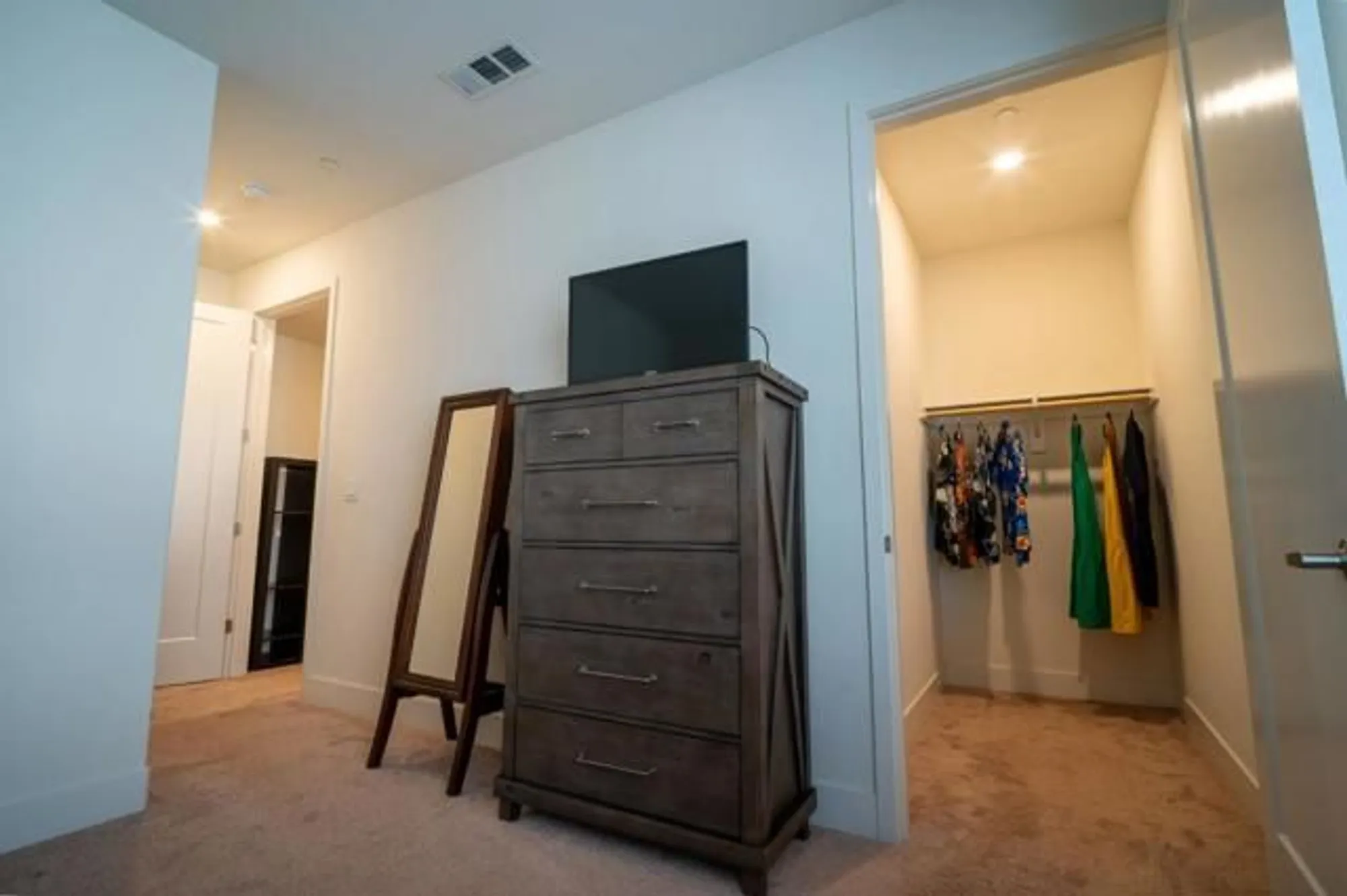 Property Slideshow image 32 of 46 | 708 eppleton ln unit 204, Foster City, CA, 94404