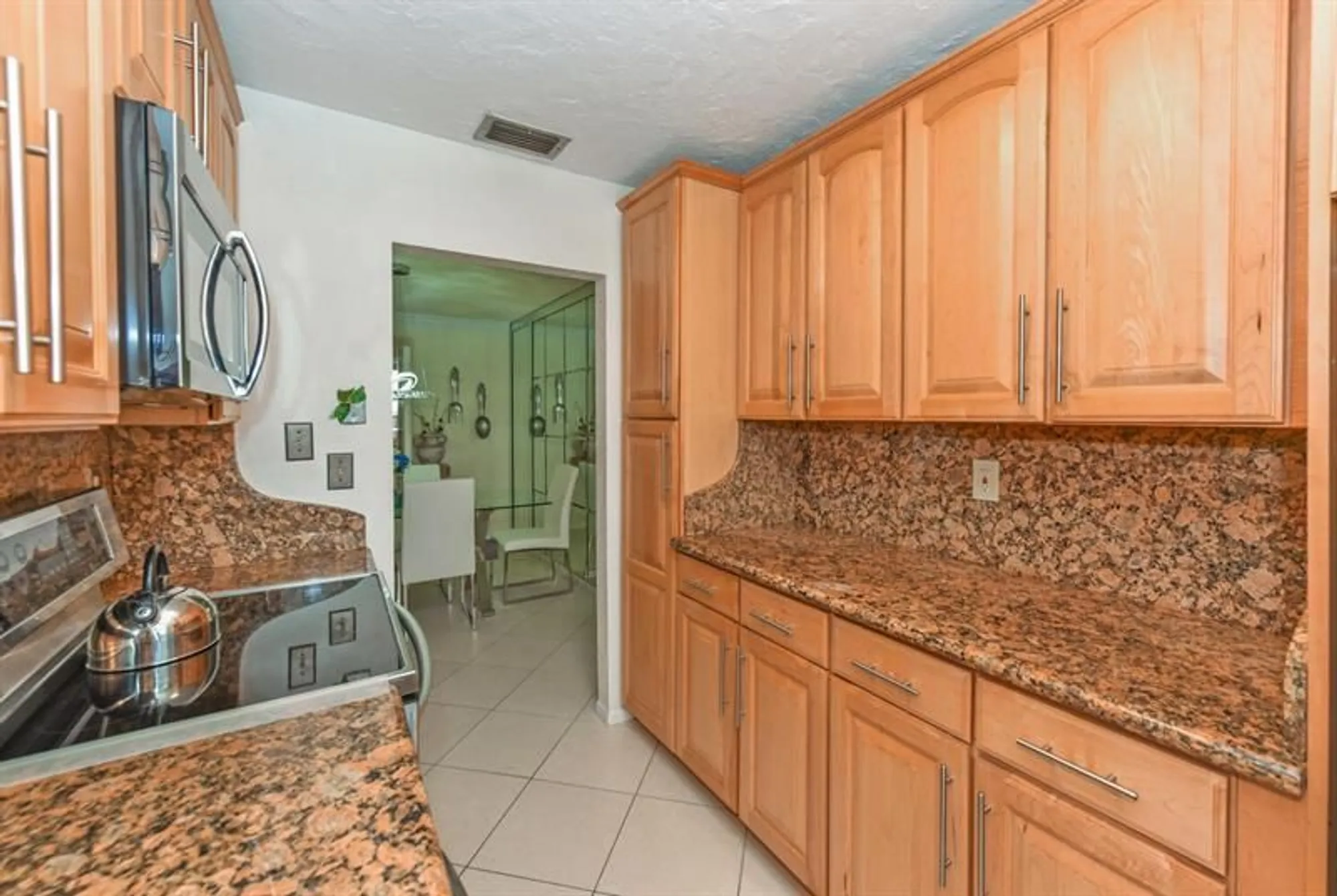 Property Slideshow image 15 of 28 | 1382 high point way b, Delray Beach, FL, 33445
