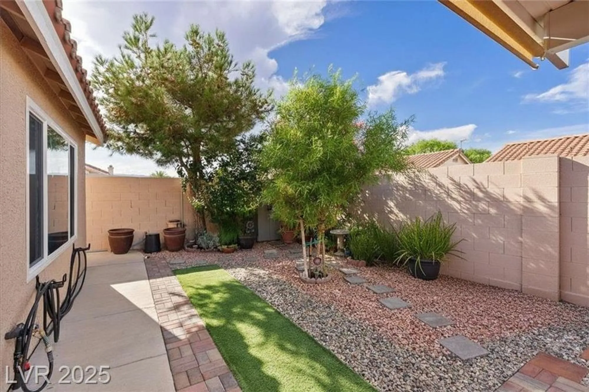 Property Slideshow image 21 of 22 | 7962 kinsella way, Las Vegas, NV, 89147