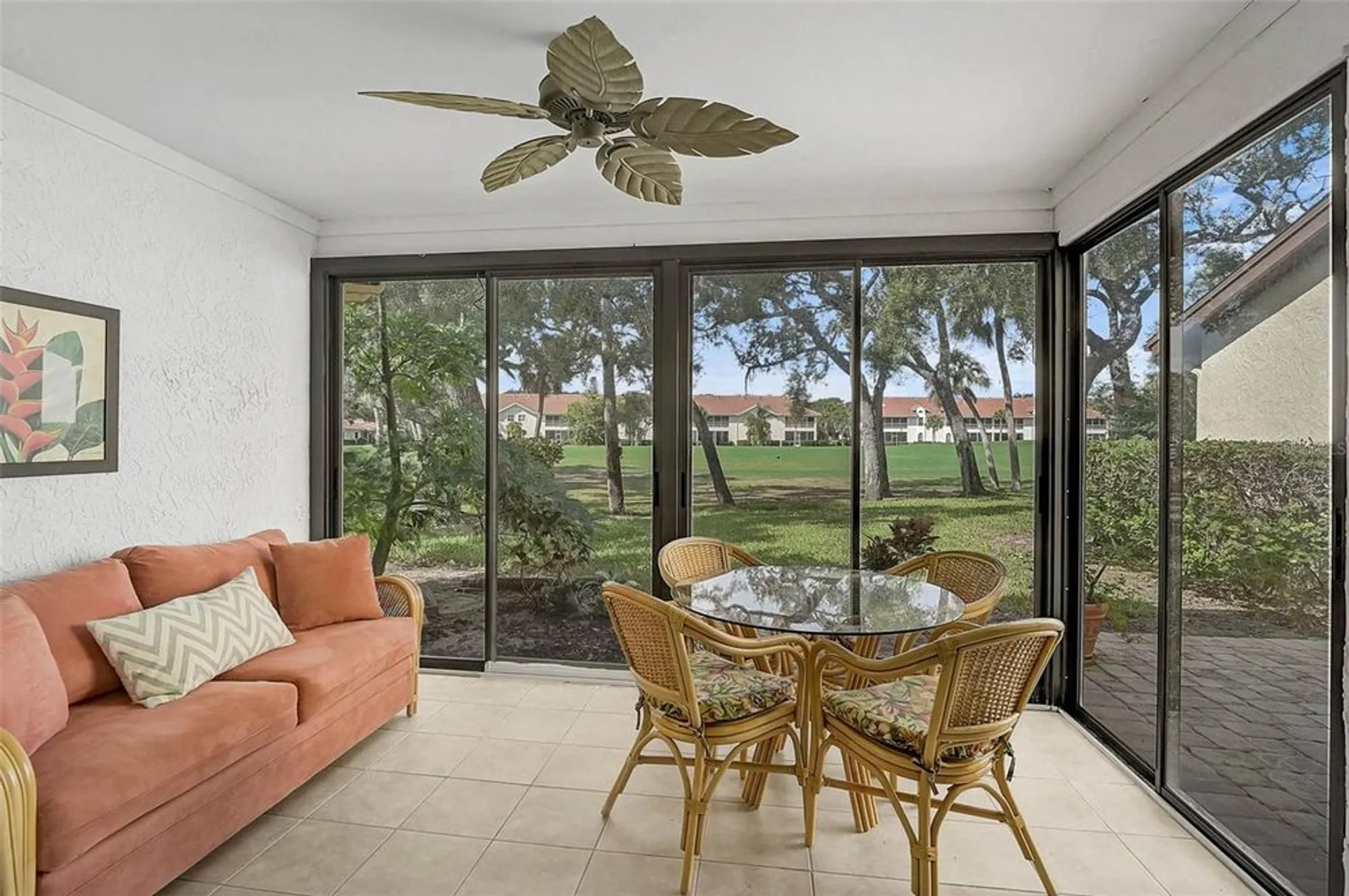 Property Slideshow image 20 of 31 | 5633 avista dr, Sarasota, FL, 34243