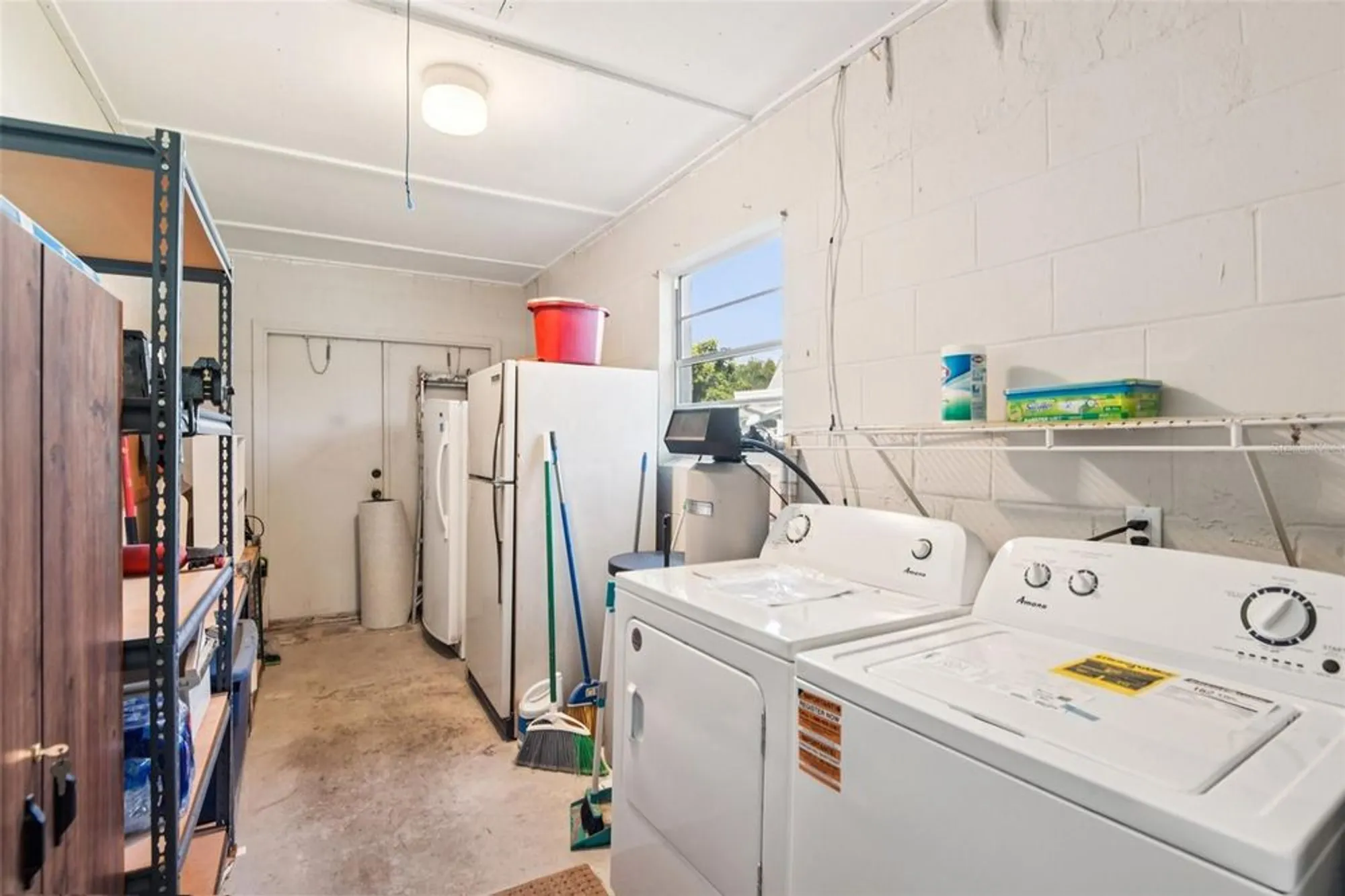 Property Slideshow image 30 of 63 | 2304 glenmore cir 327, Sun City Center, FL, 33573