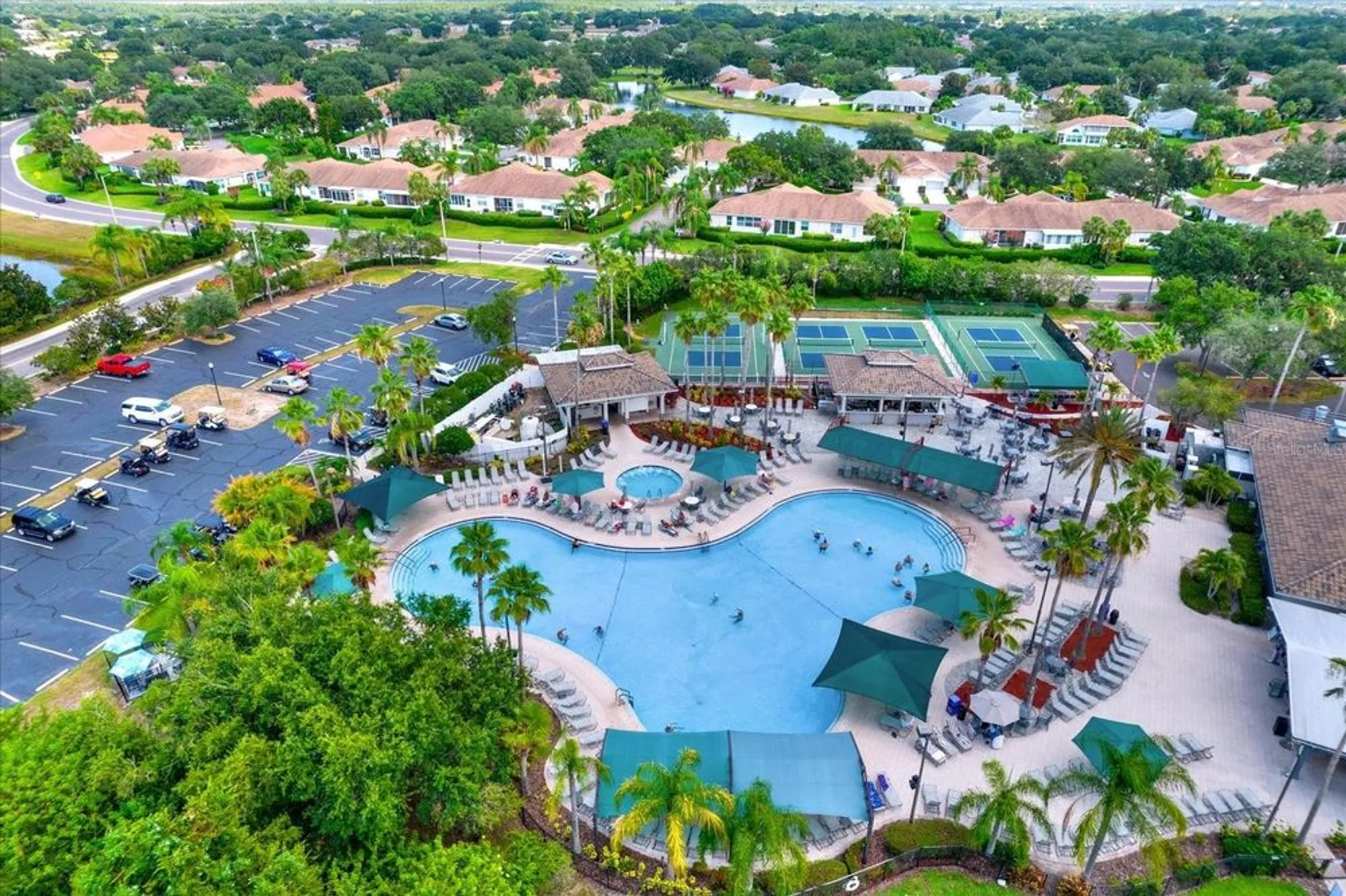 Property Slideshow image 26 of 29 | 2403 nantucket green ct, Sun City Center, FL, 33573