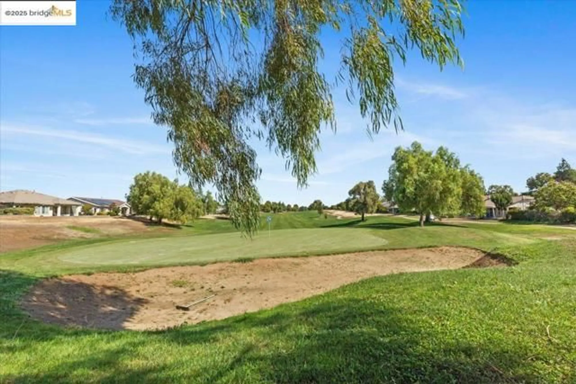 Property Slideshow image 35 of 43 | 308 upton pyne dr, Brentwood, CA, 94513