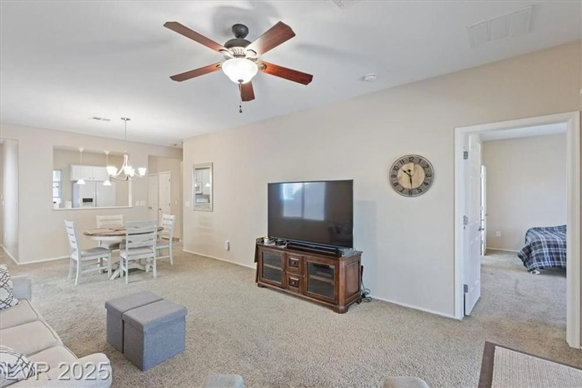Property Slideshow image 12 of 25 | 7945 woodlark ct, North Las Vegas, NV, 89084