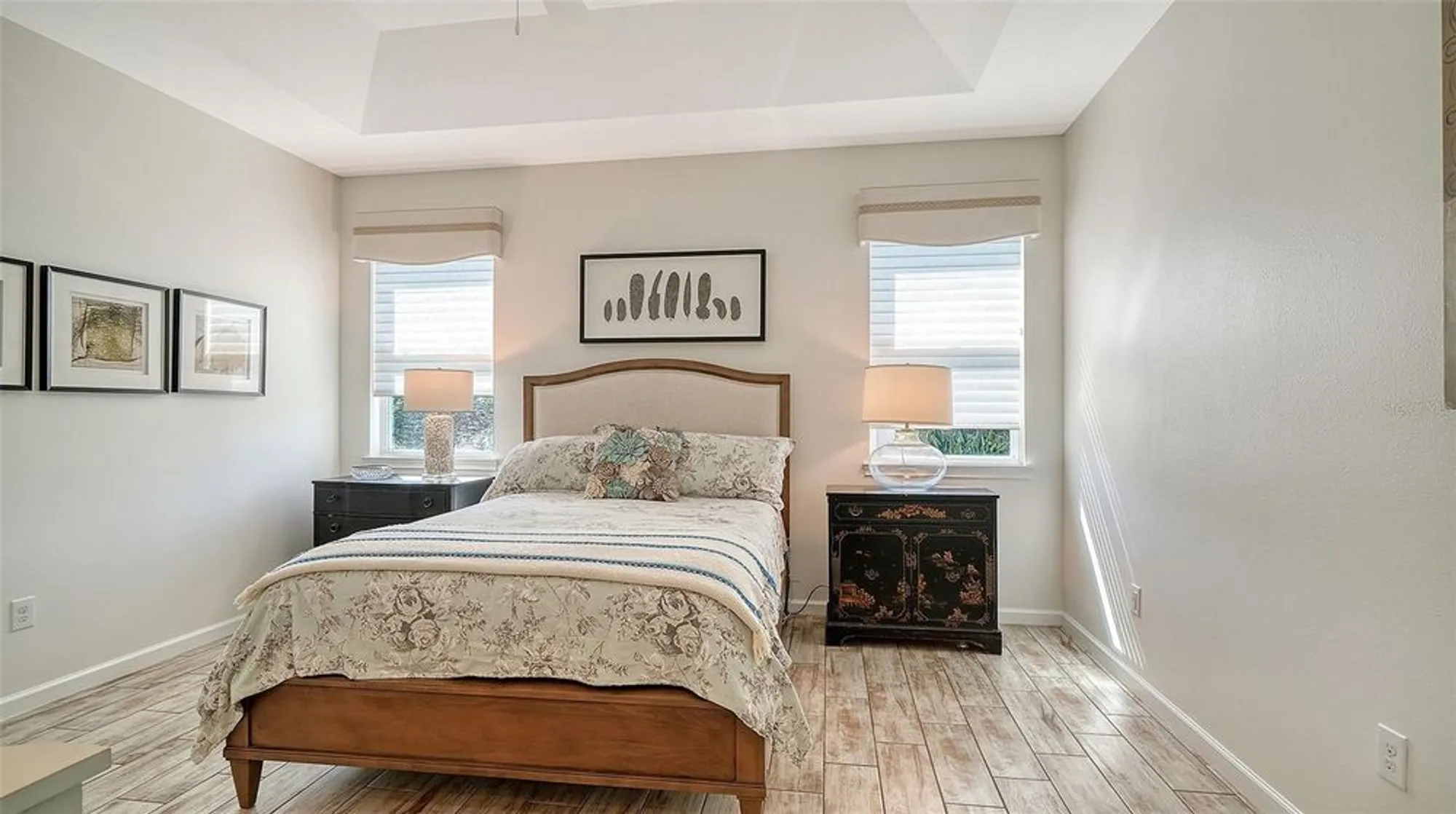 Property Slideshow image 25 of 51 | 11211 spring gate trl, Lakewood Ranch, FL, 34211