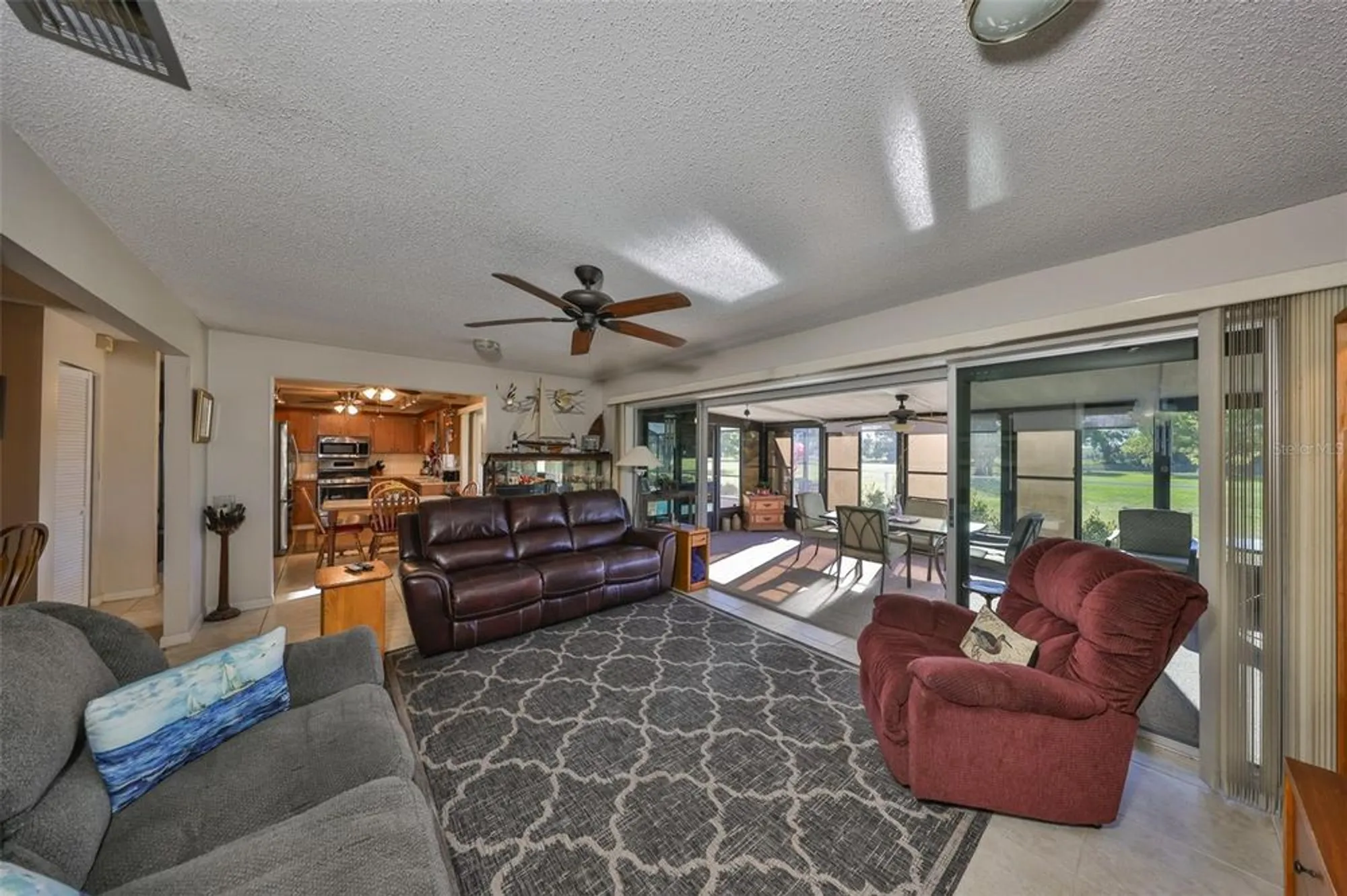 Property Slideshow image 29 of 53 | 672 allegheny dr, Sun City Center, FL, 33573