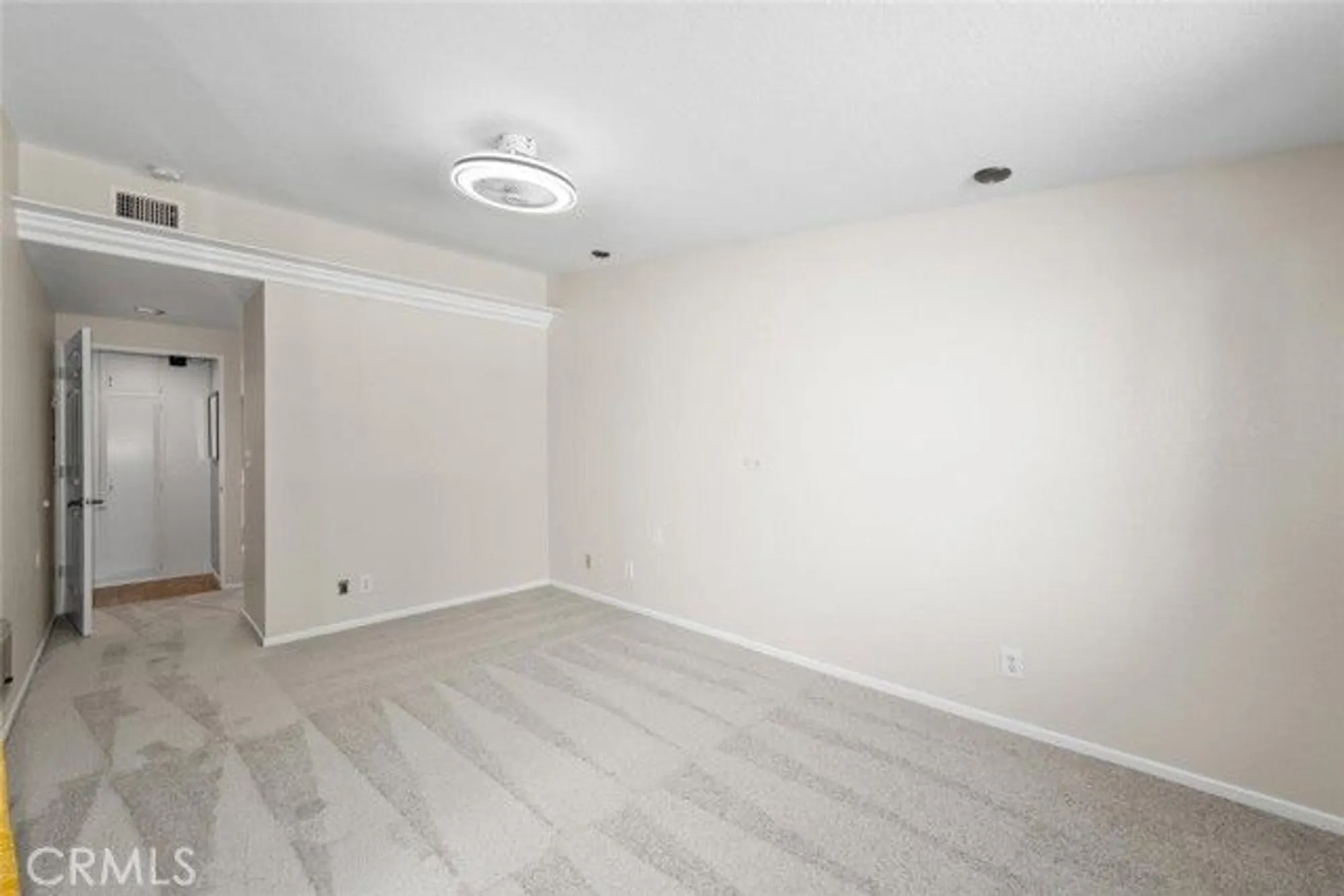 Property Slideshow image 23 of 31 | 13061 del monte dr apt 277l, Seal Beach, CA, 90740