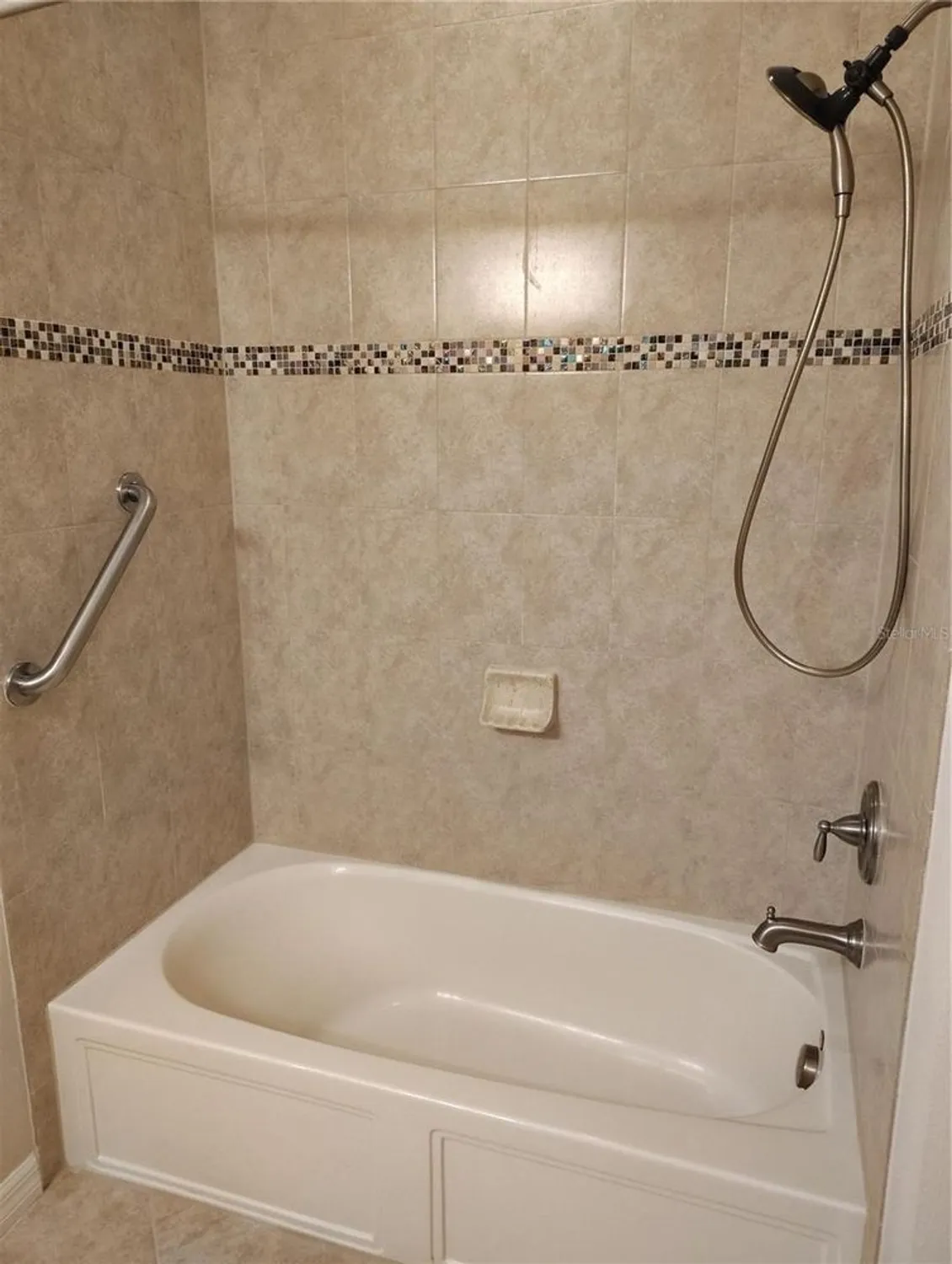 Property Slideshow image 40 of 84 | 1264 riverscape st b, Bradenton, FL, 34208