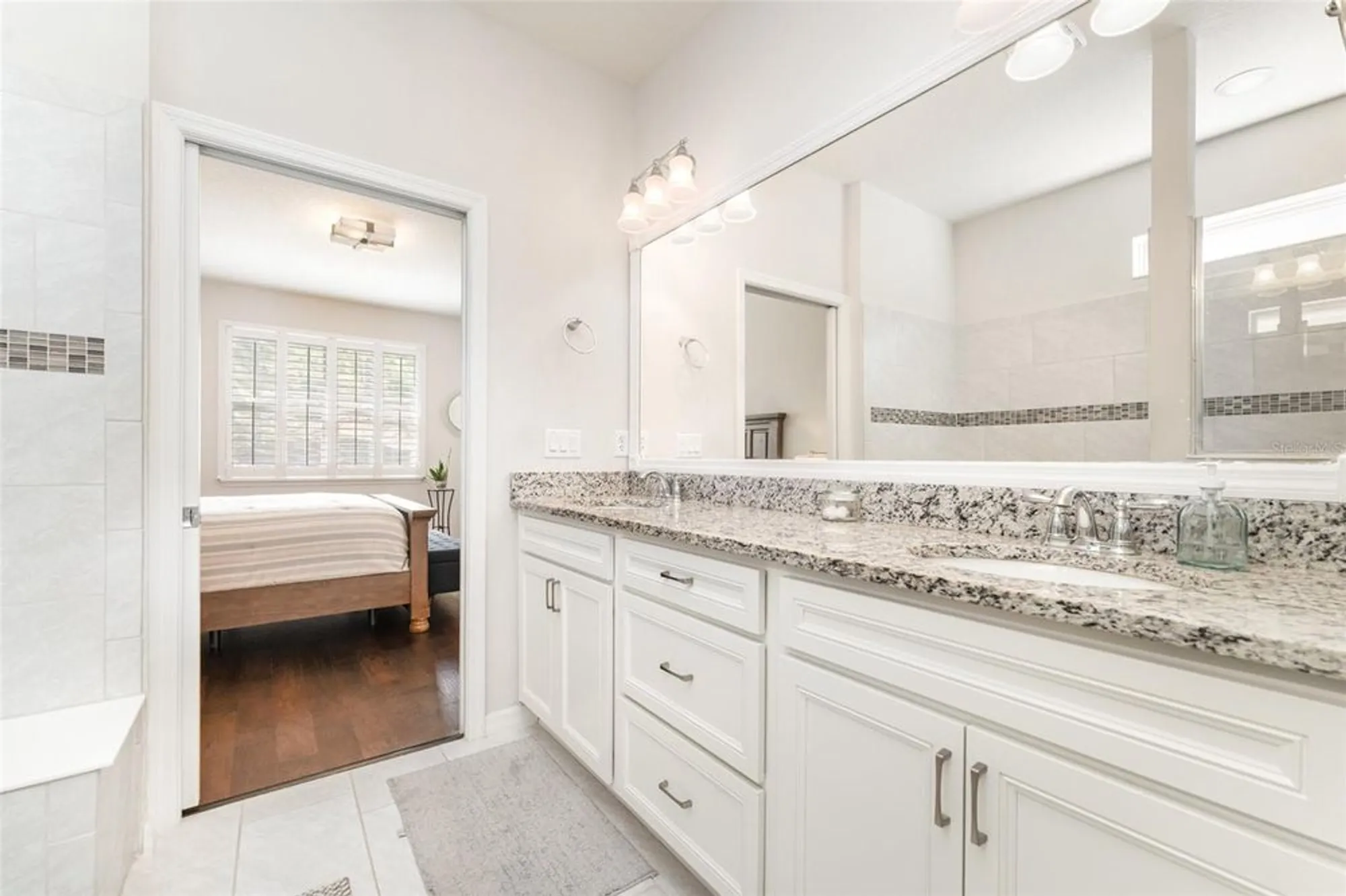 Property Slideshow image 16 of 53 | 409 almansa st, Davenport, FL, 33837