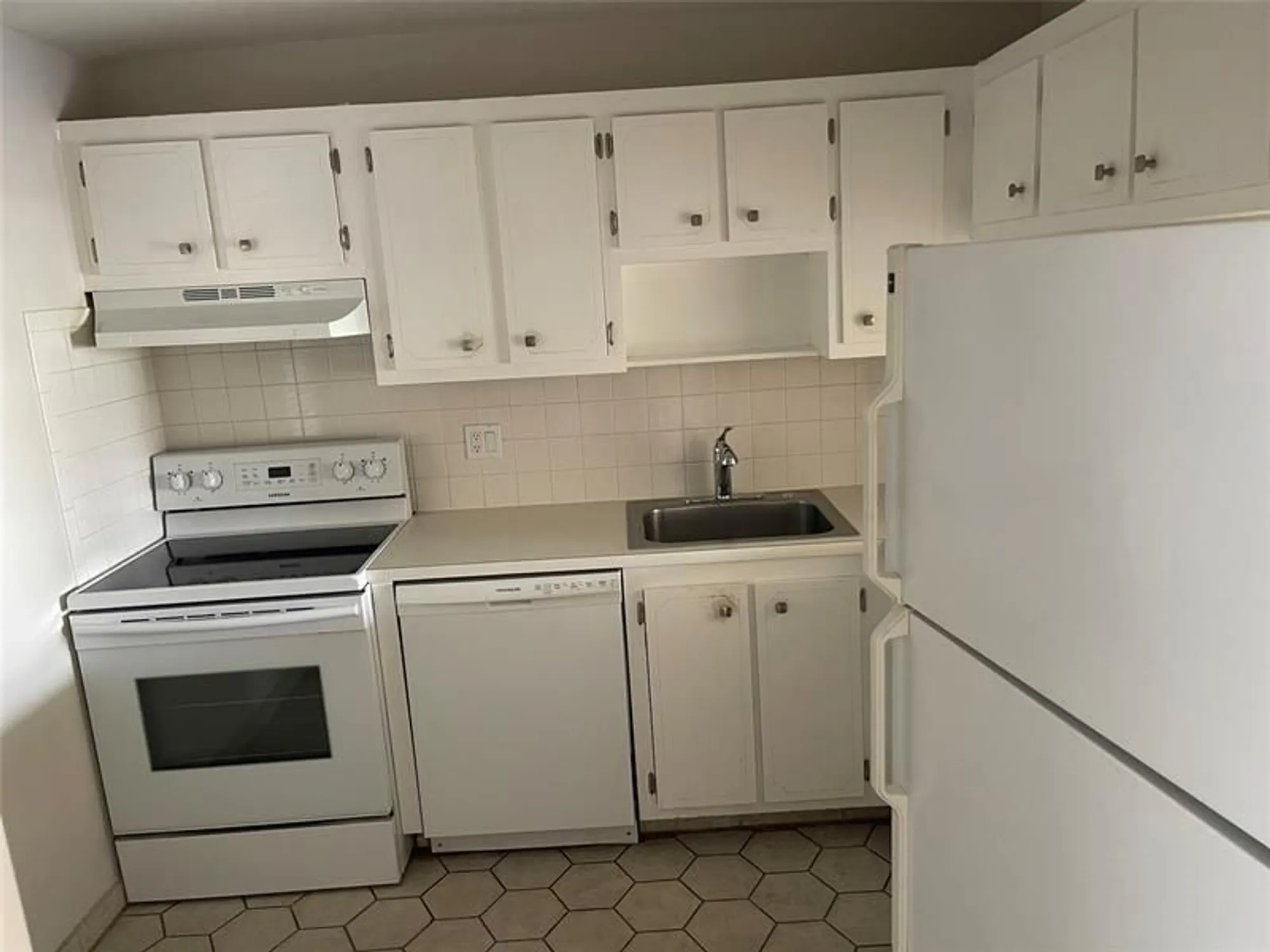 Property Slideshow image 1 of 57 | 1005 country club dr apt 205, Margate, FL, 33063