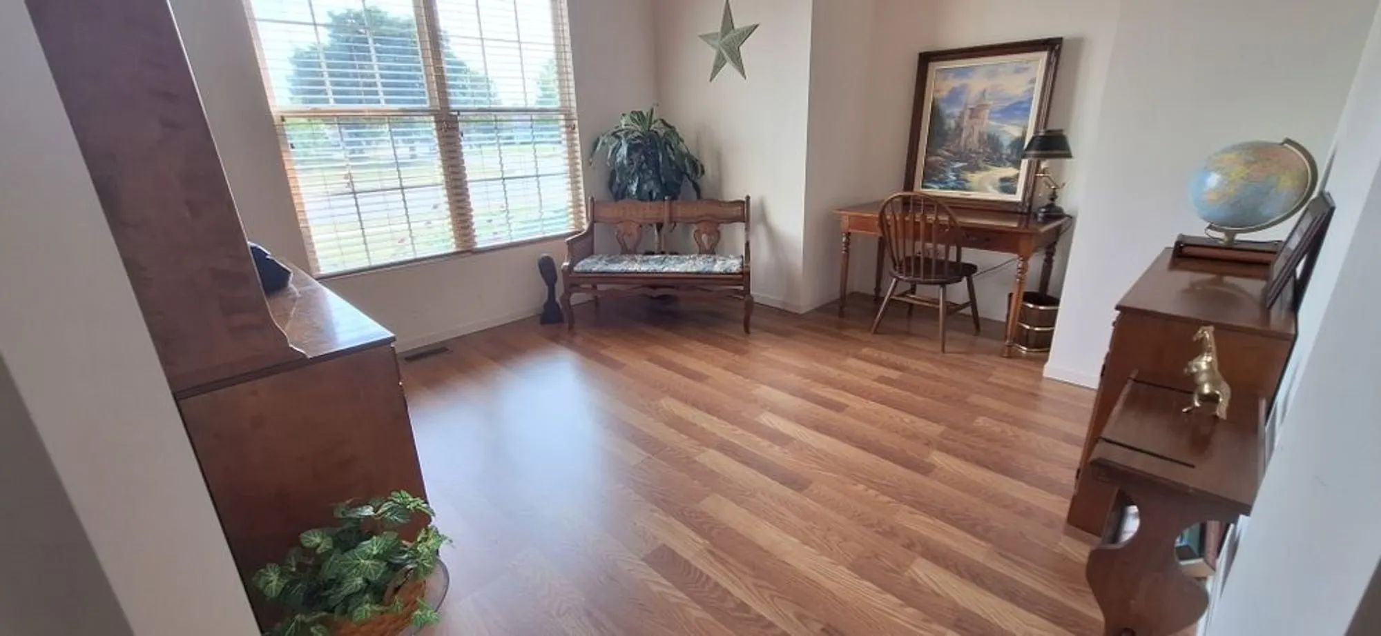 Property Slideshow image 15 of 49 | 12255 wildflower ln, Huntley, IL, 60142