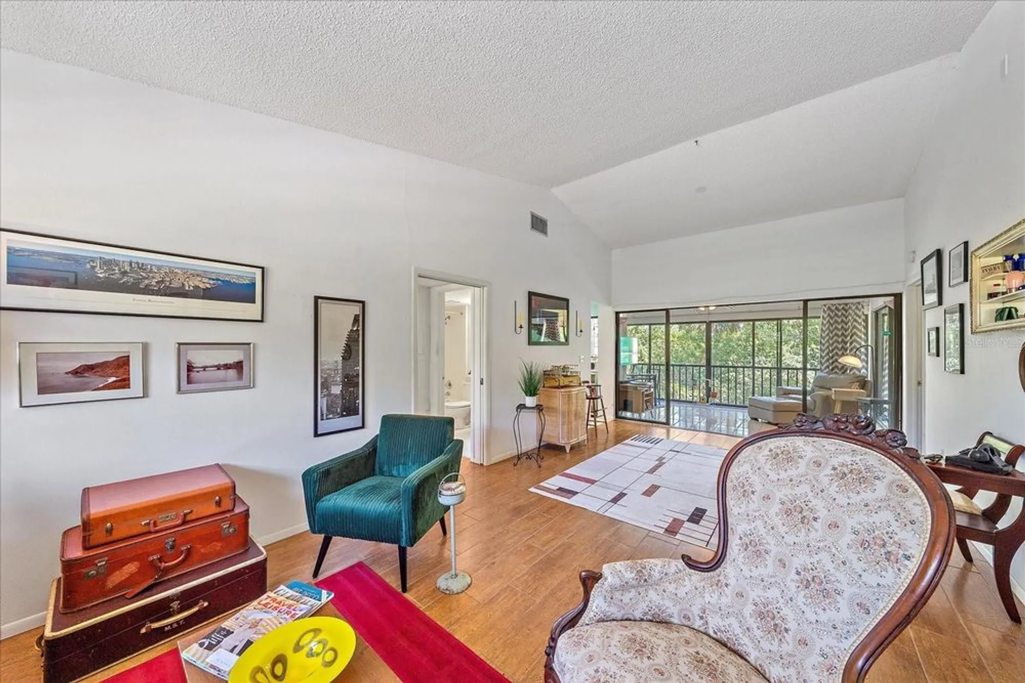 Property Slideshow image 18 of 34 | 6040 oak creek ln 1822, Bradenton, FL, 34210
