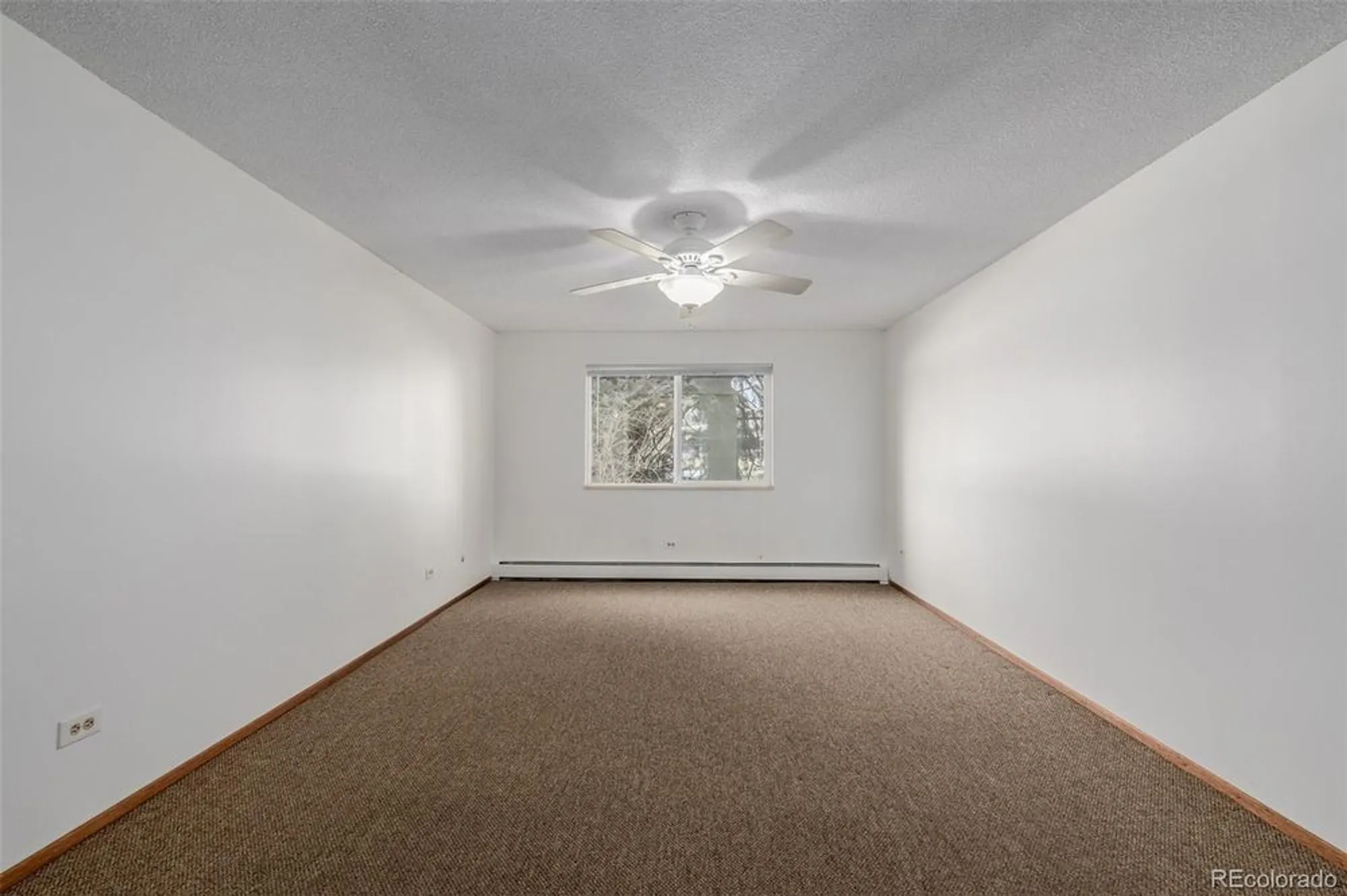 Property Slideshow image 4 of 50 | 9340 e center ave apt 8a, Denver, CO, 80247