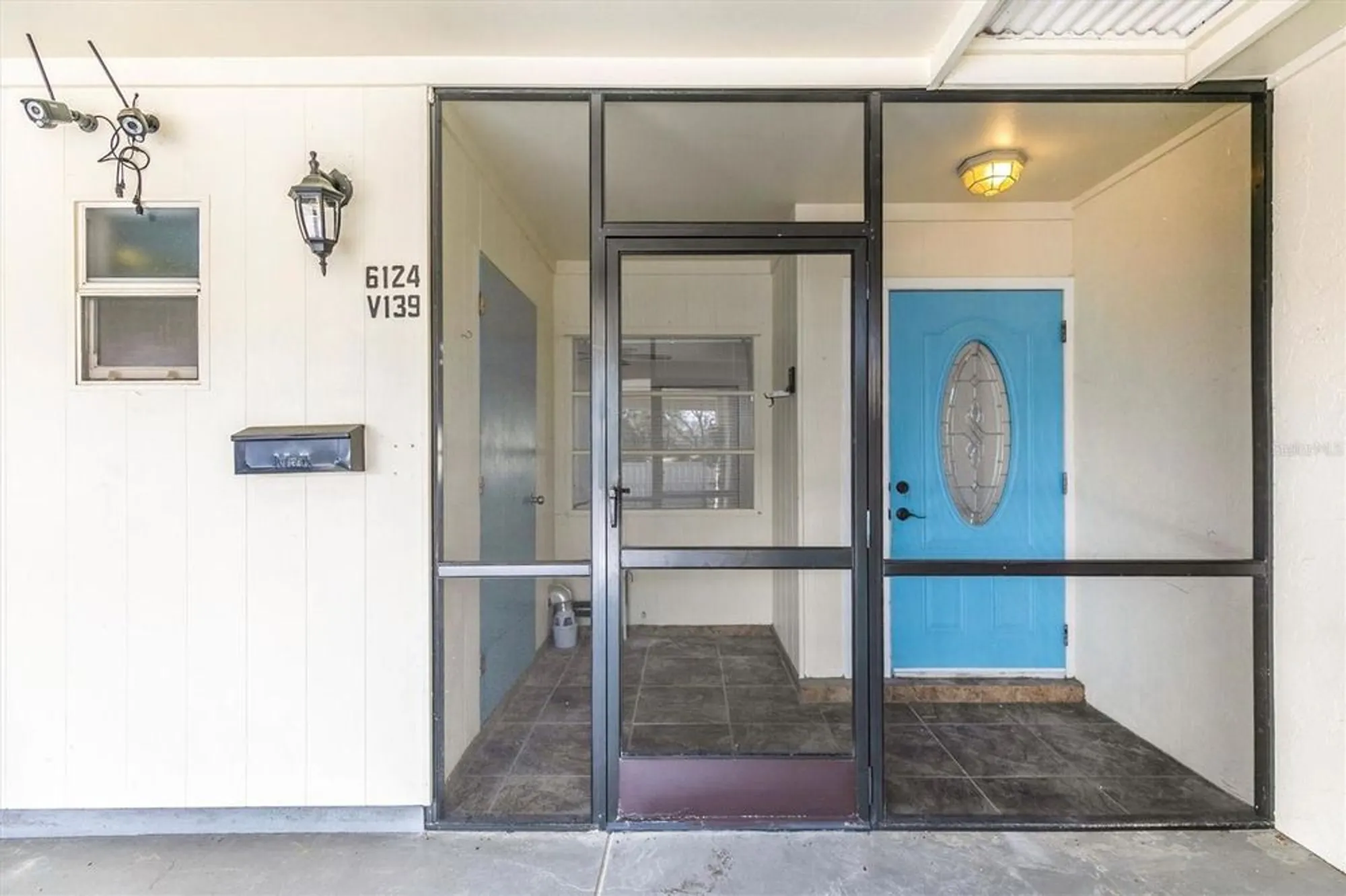 Property Slideshow image 52 of 74 | 6124 green view dr # 139, Sarasota, FL, 34231