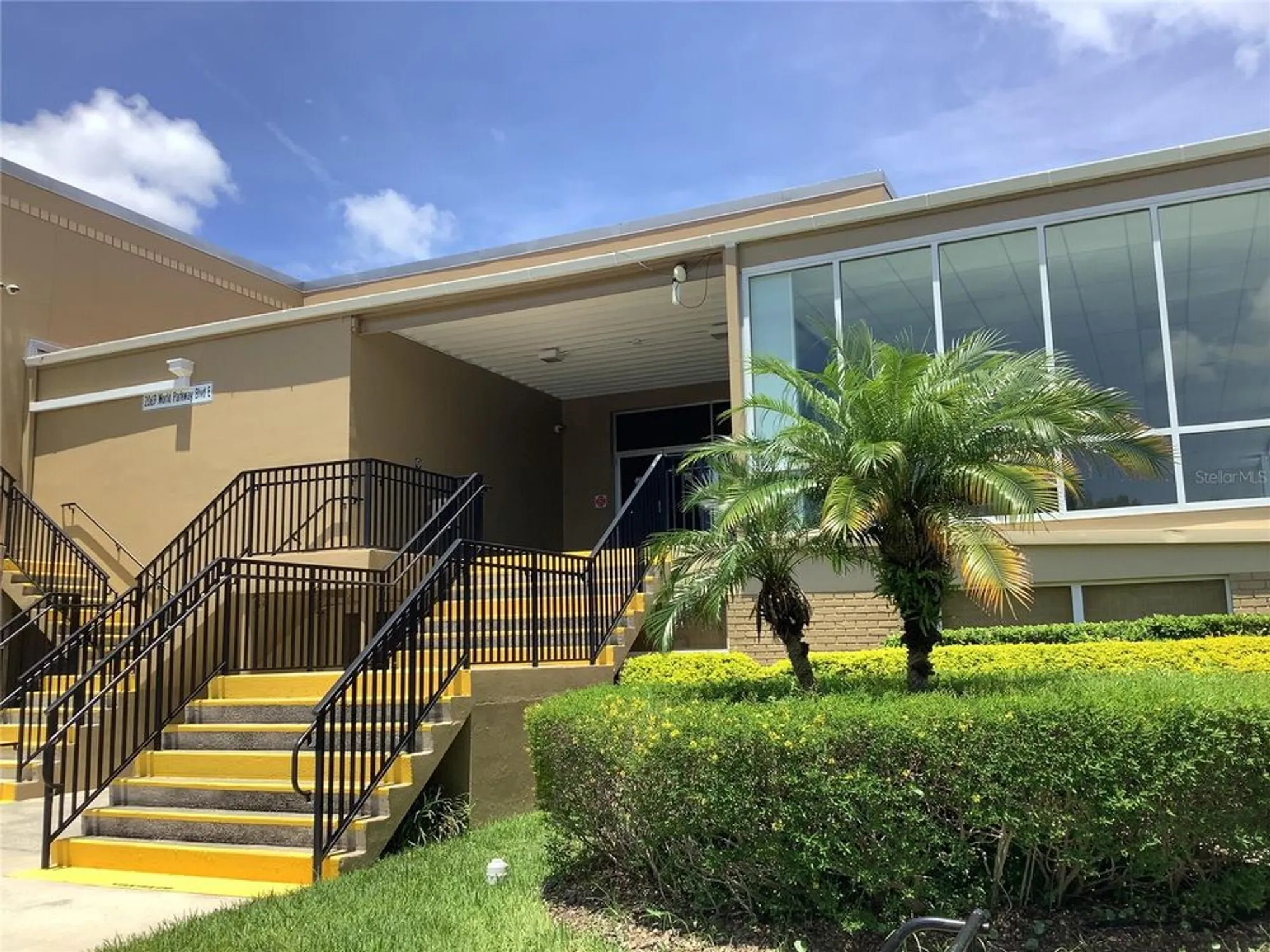 Property Slideshow image 58 of 65 | 2433 brazilia dr apt 43, Clearwater, FL, 33763