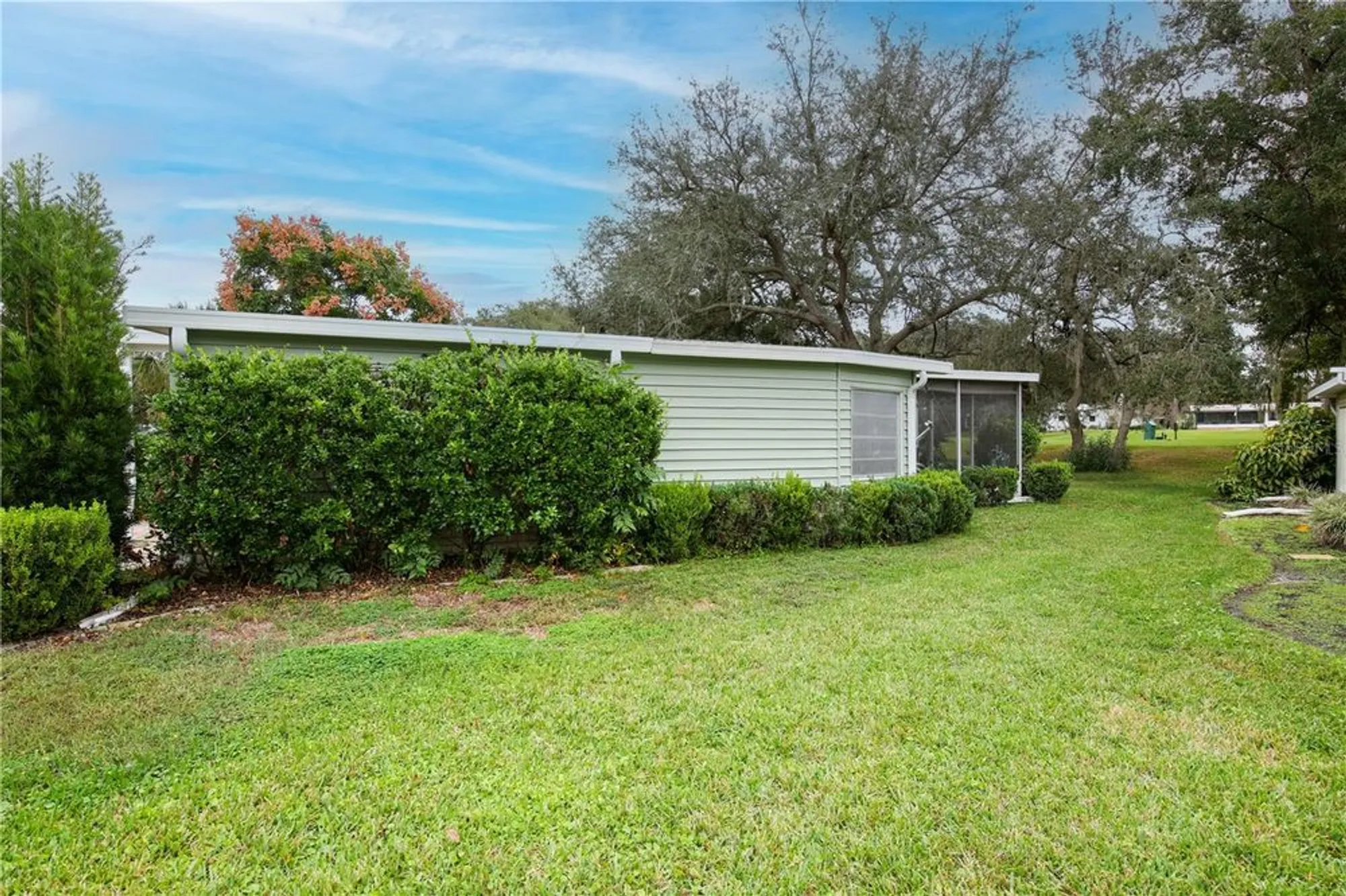 Property Slideshow image 2 of 25 | 912 orchid st, The Villages, FL, 32159