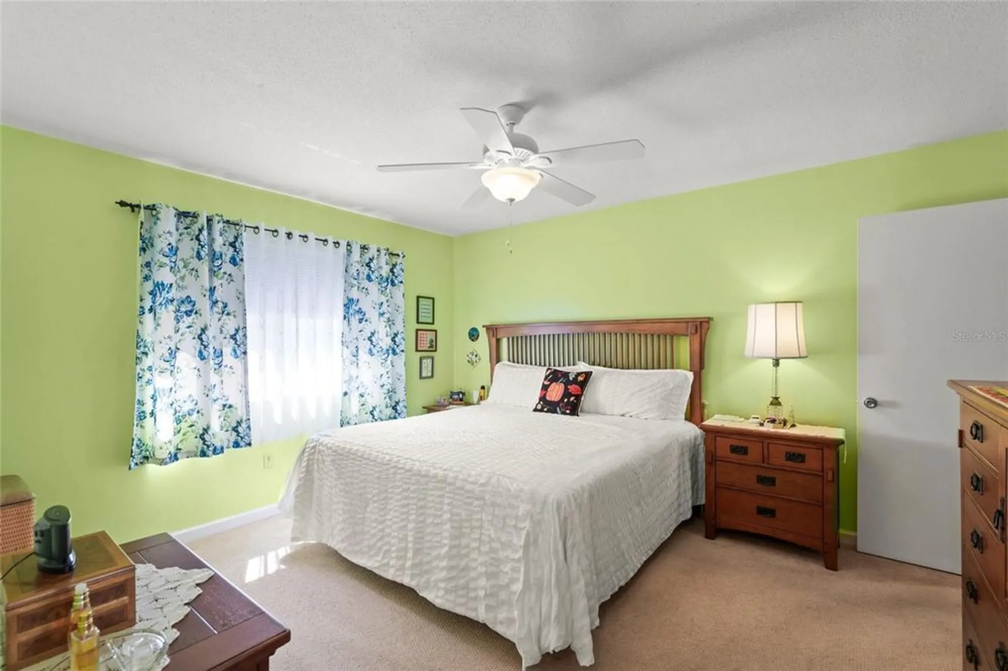 Property Slideshow image 20 of 41 | 1325 glen oaks dr 133, Sarasota, FL, 34232