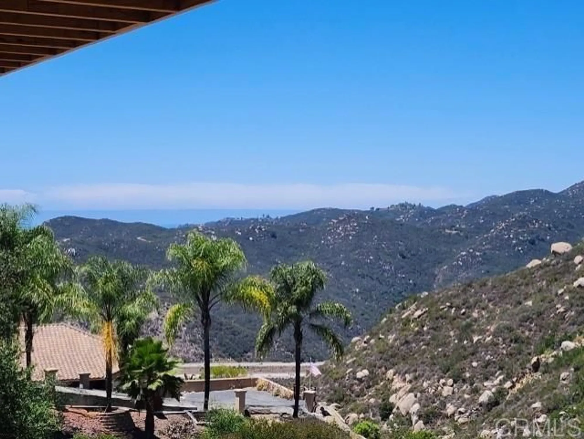 Property Slideshow image 8 of 19 | 9626 indian creek way, Escondido, CA, 92026